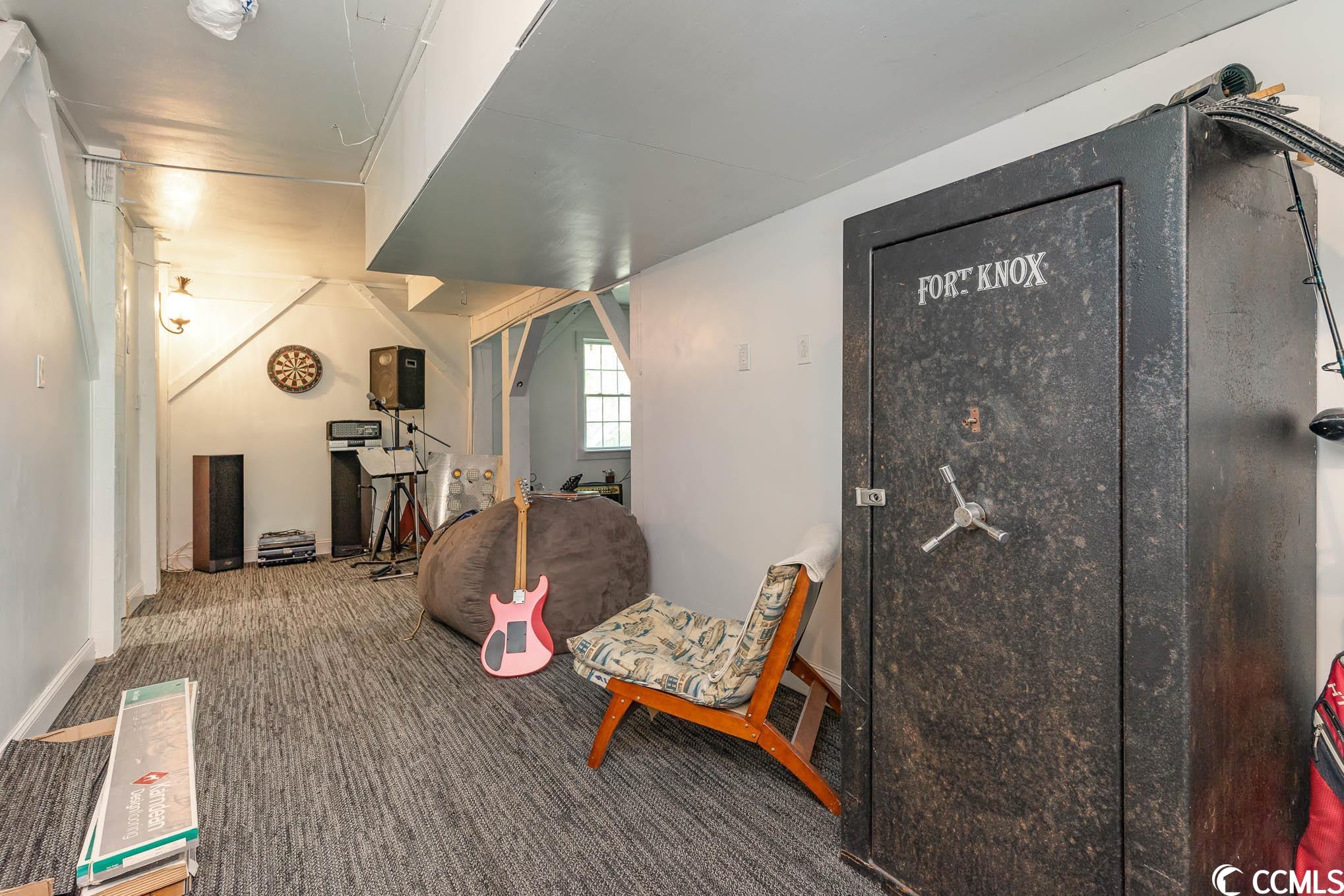 38 Mandarin Ct.