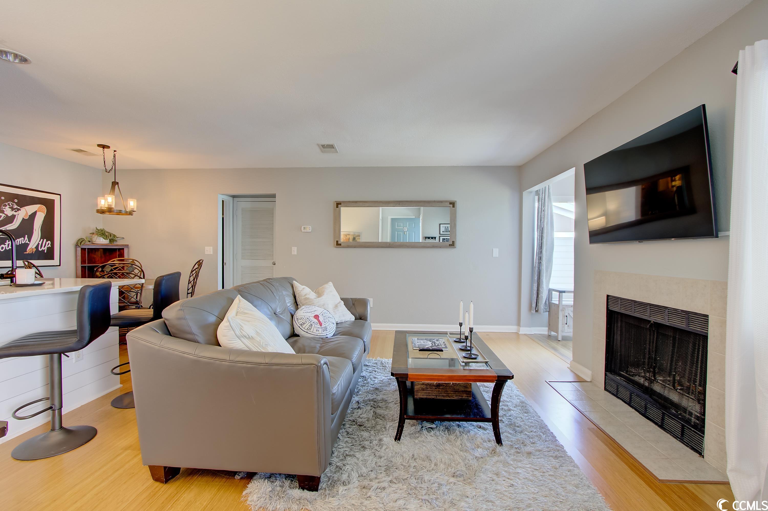 264 Alexandria Dr. Unit: 12