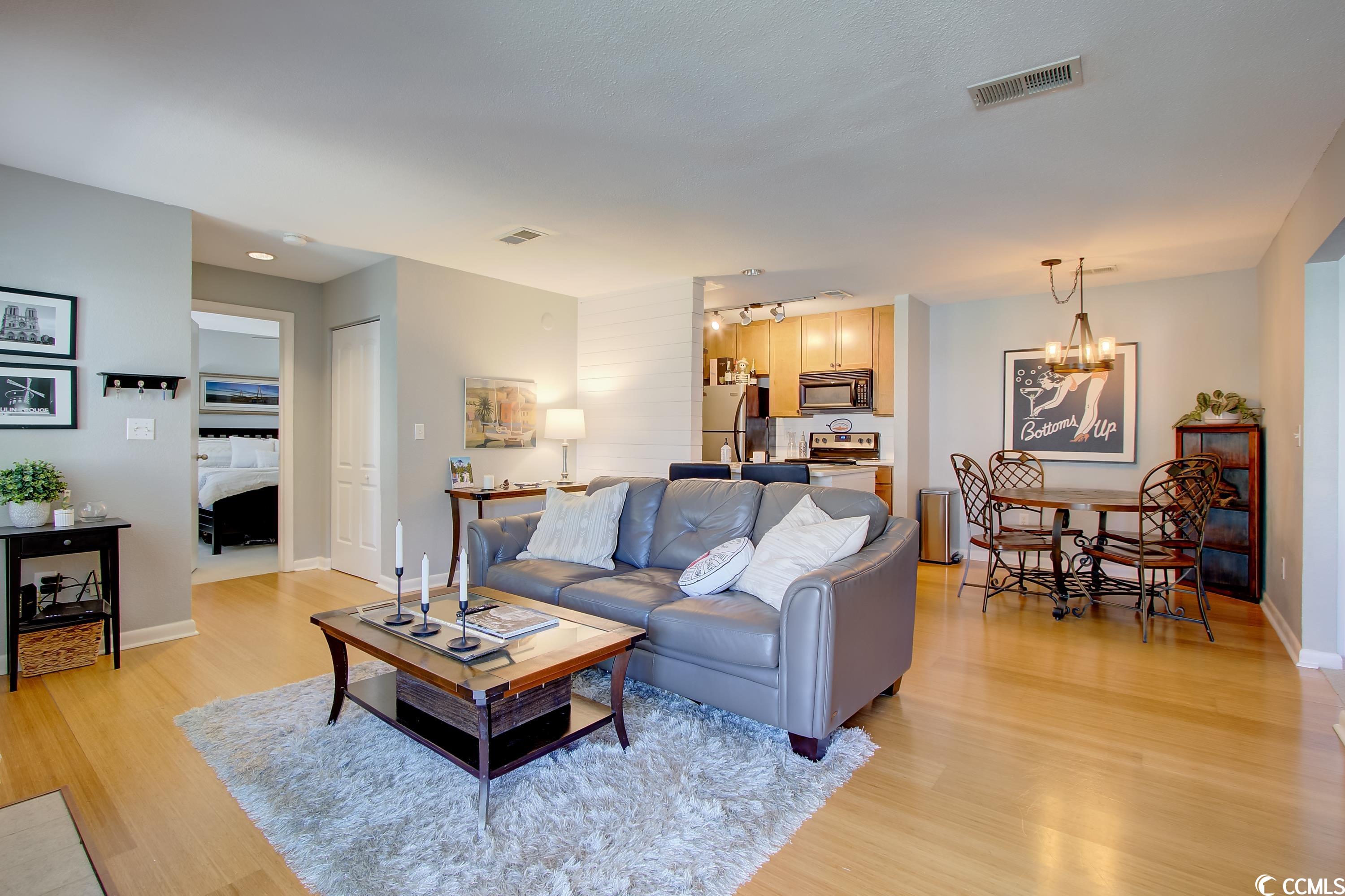 264 Alexandria Dr. Unit: 12