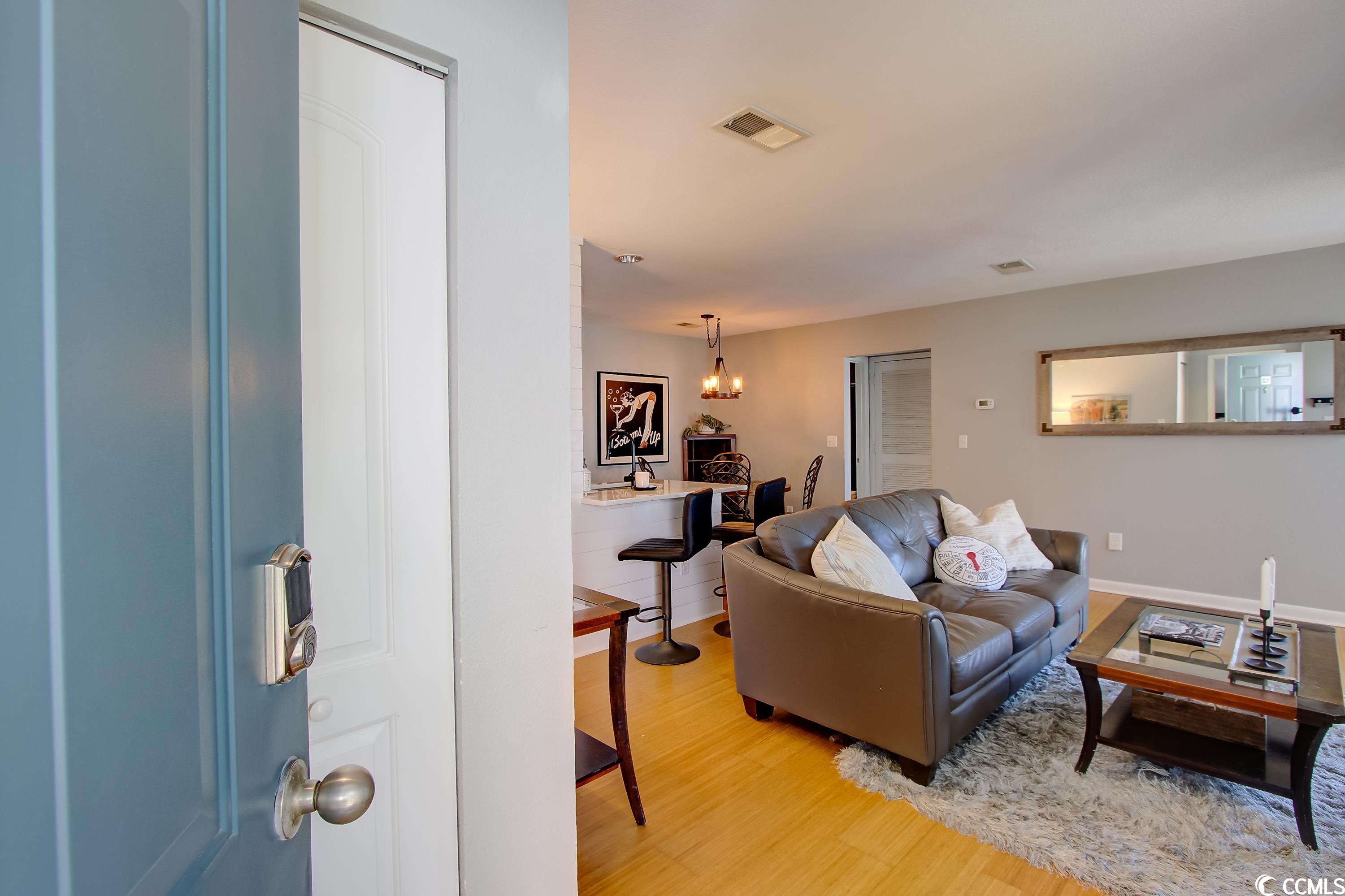 264 Alexandria Dr. Unit: 12