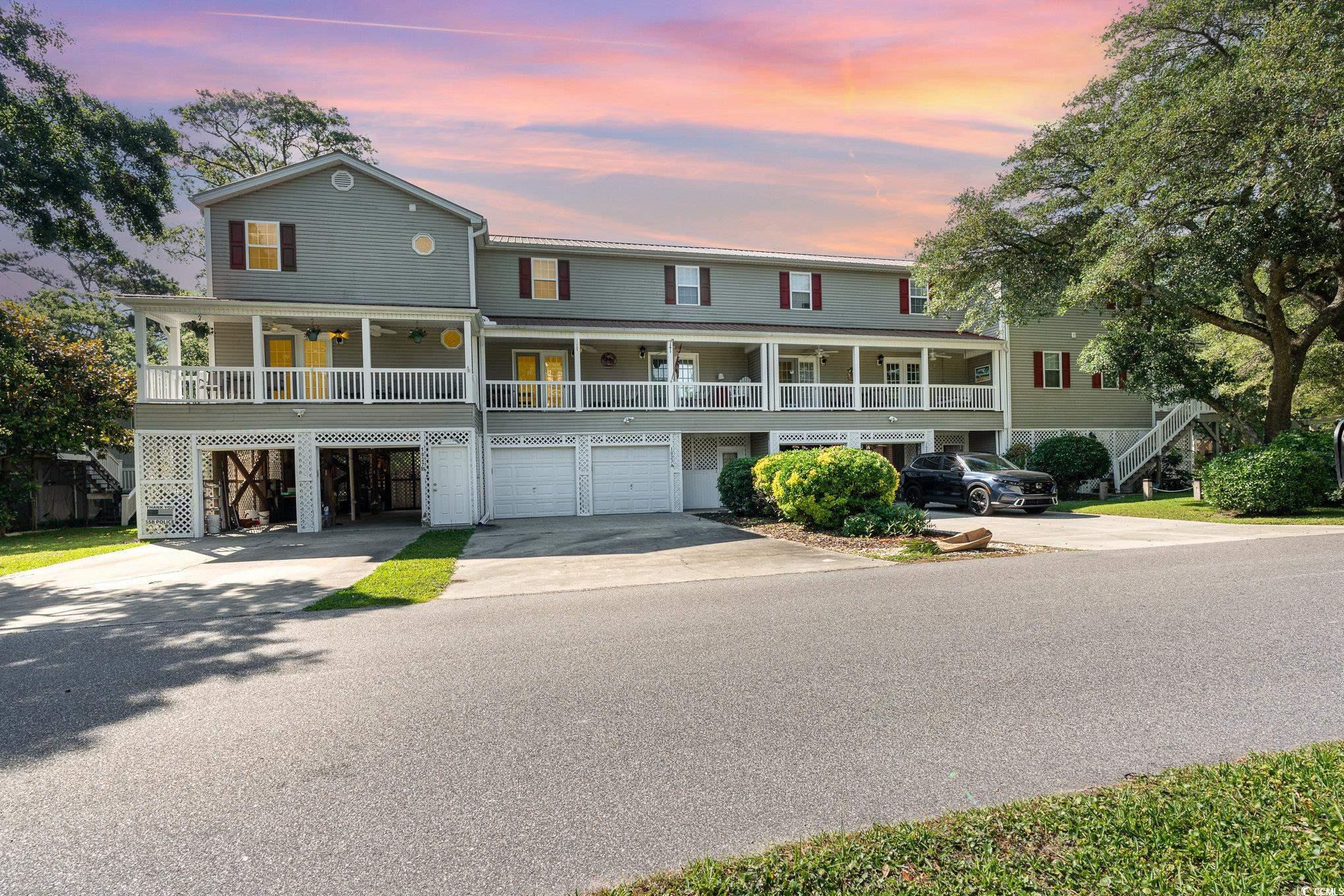 1027B Lakeside Dr. Unit: B