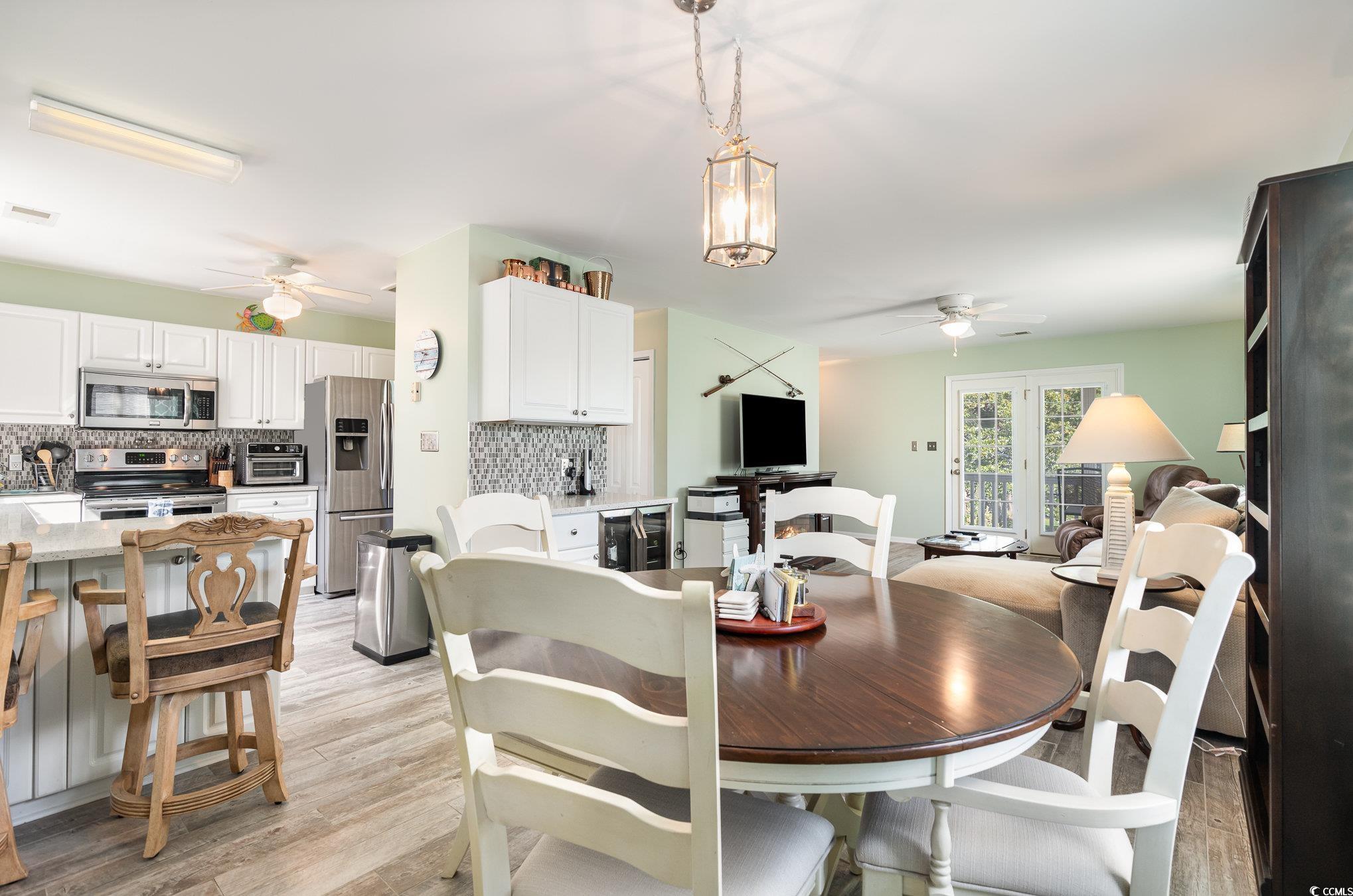 1027B Lakeside Dr. Unit: B