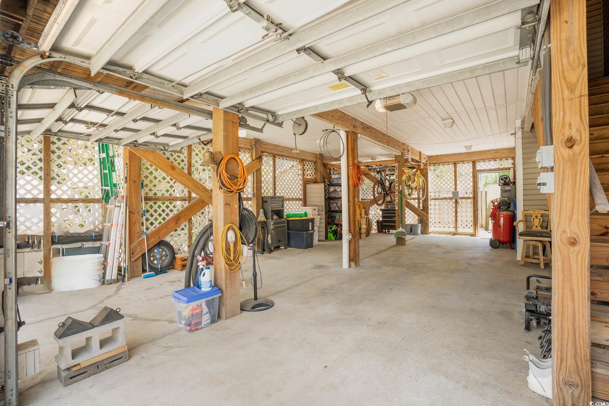 1027B Lakeside Dr. Unit: B
