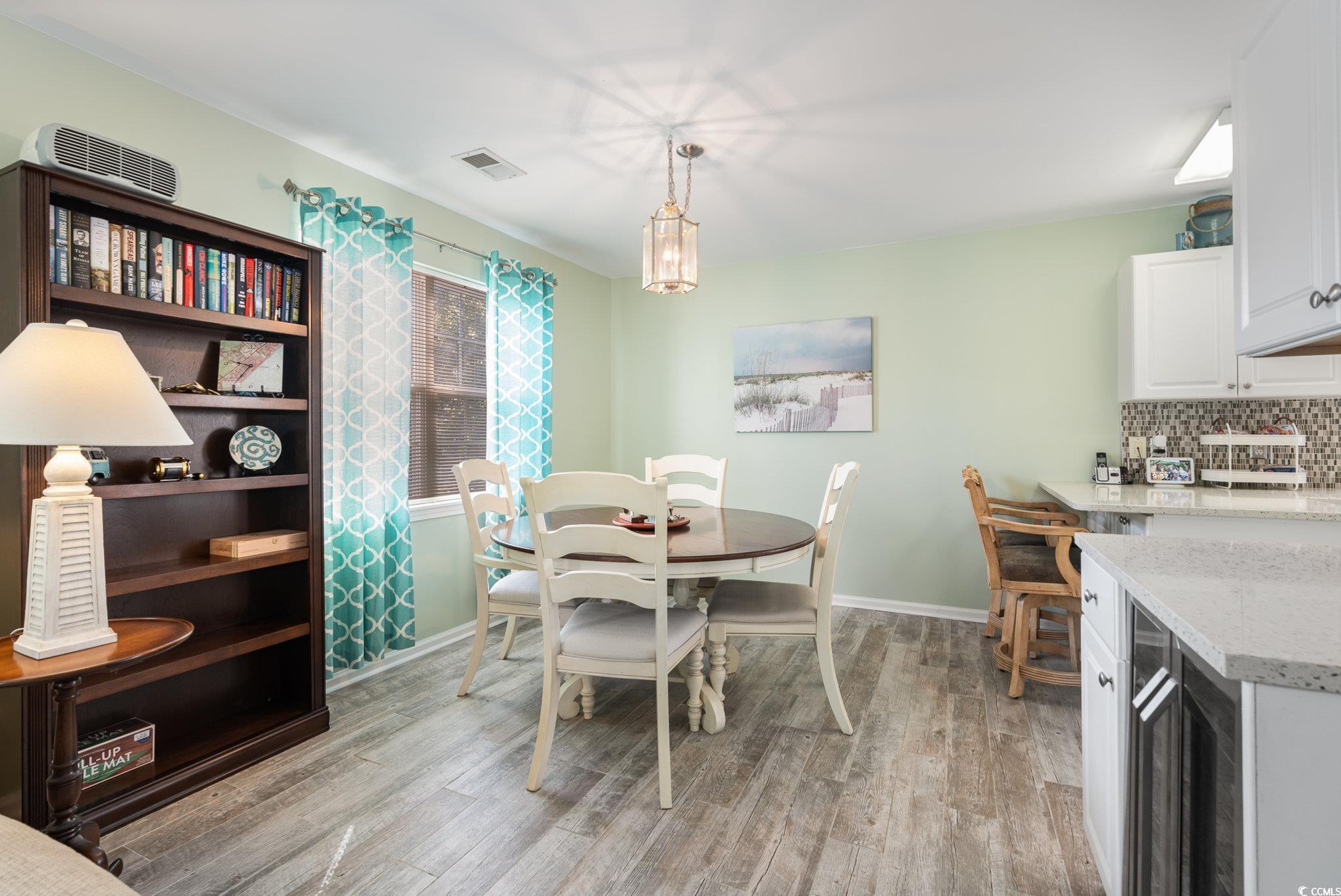 1027B Lakeside Dr. Unit: B