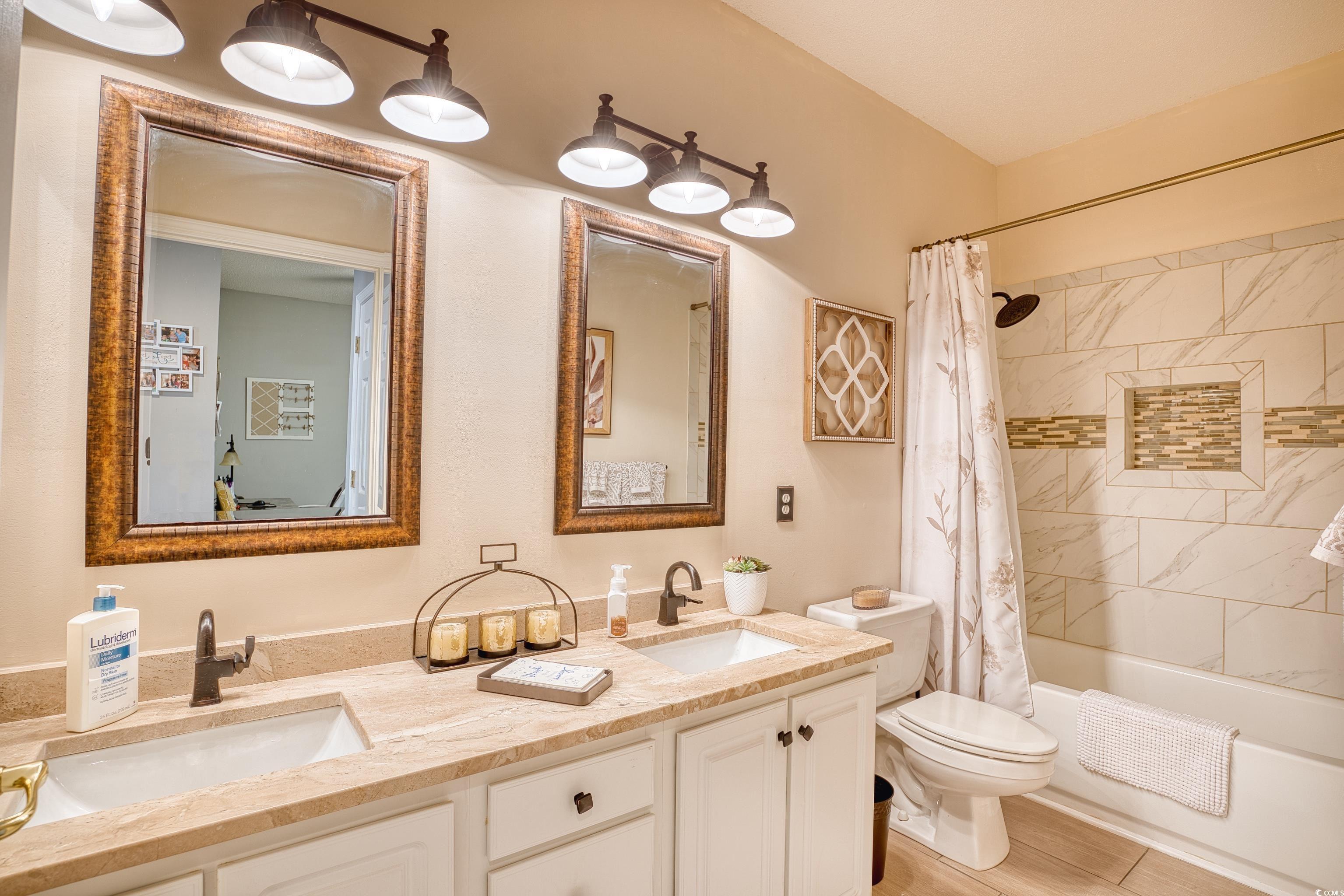 420 Warrington Way Unit: 420