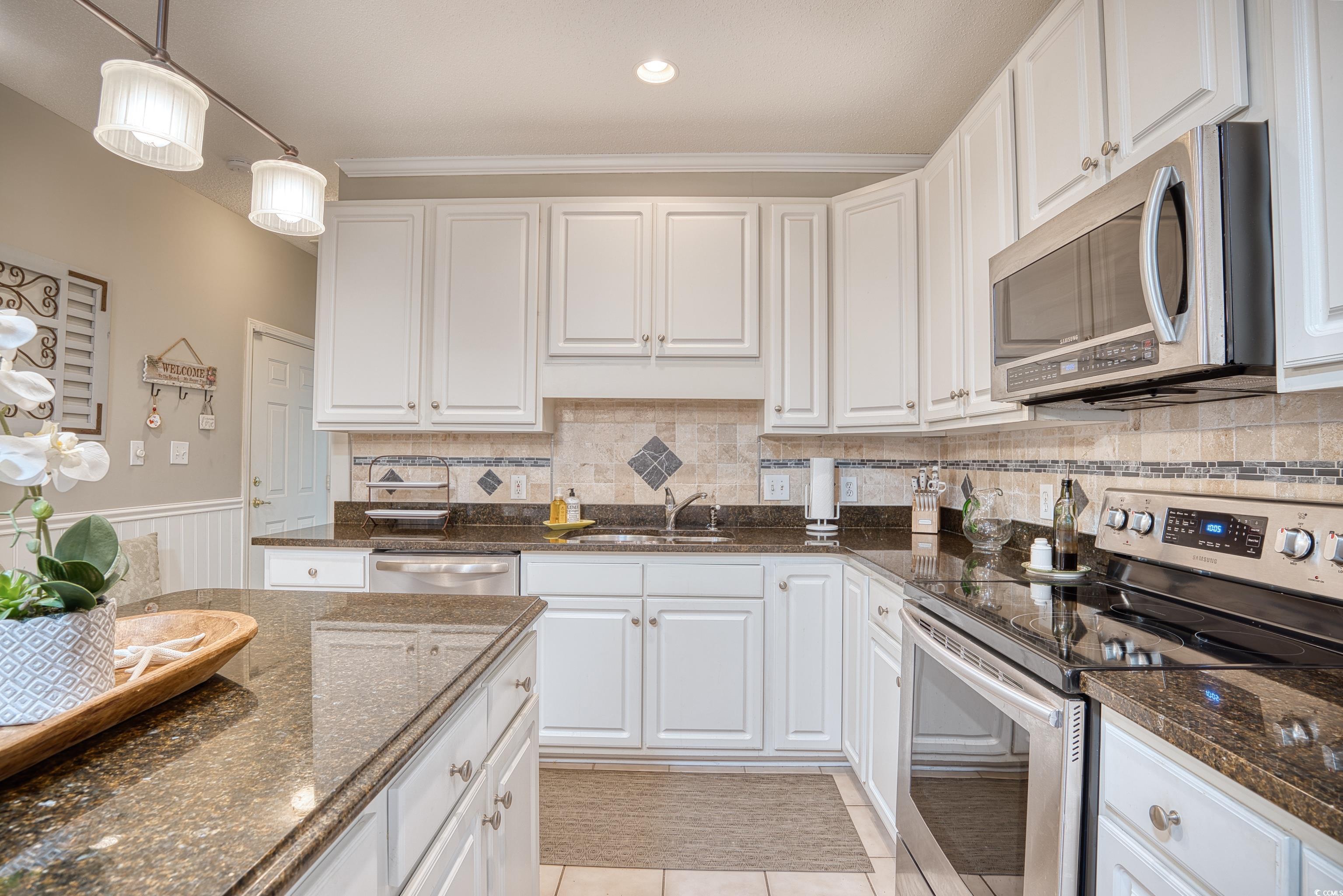 420 Warrington Way Unit: 420