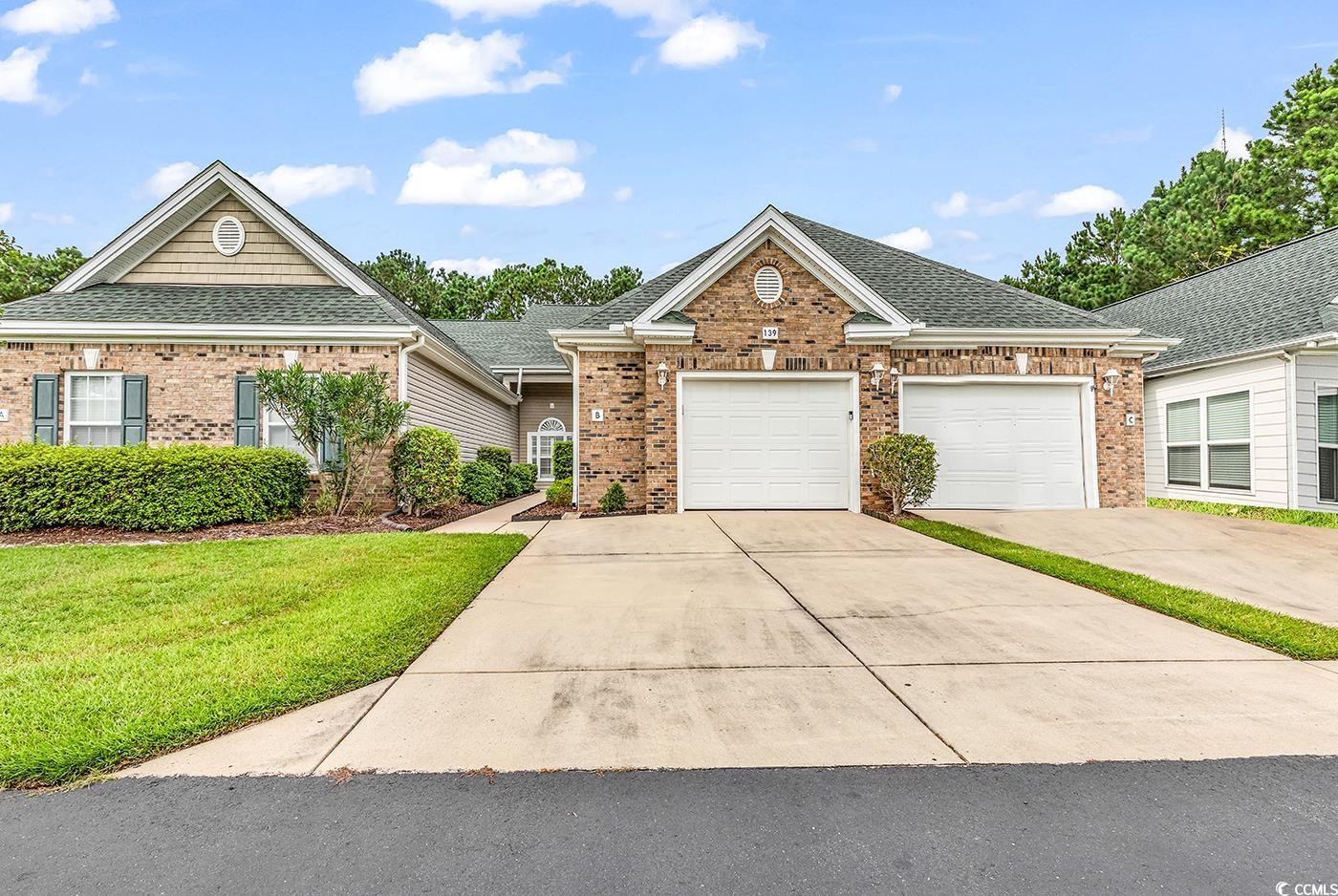 139 Chenoa Dr. Unit: 9 B