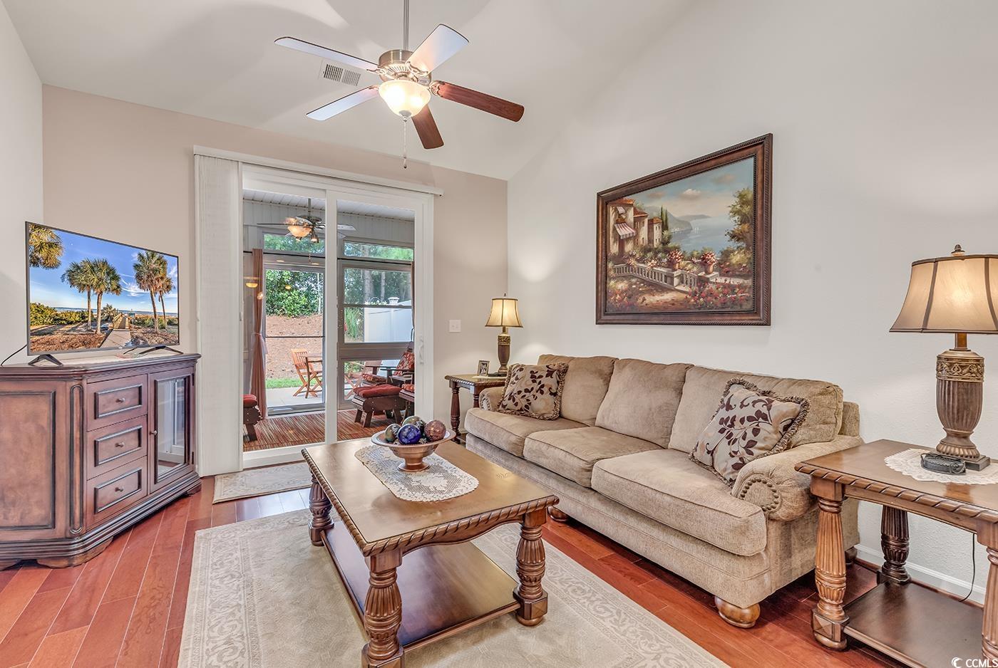 139 Chenoa Dr. Unit: 9 B