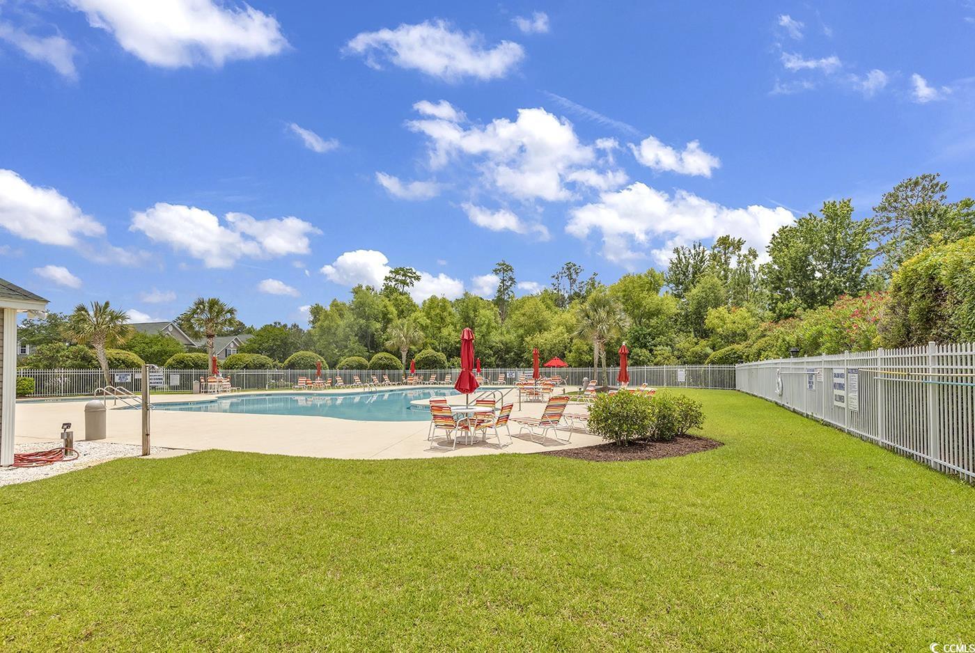 139 Chenoa Dr. Unit: 9 B