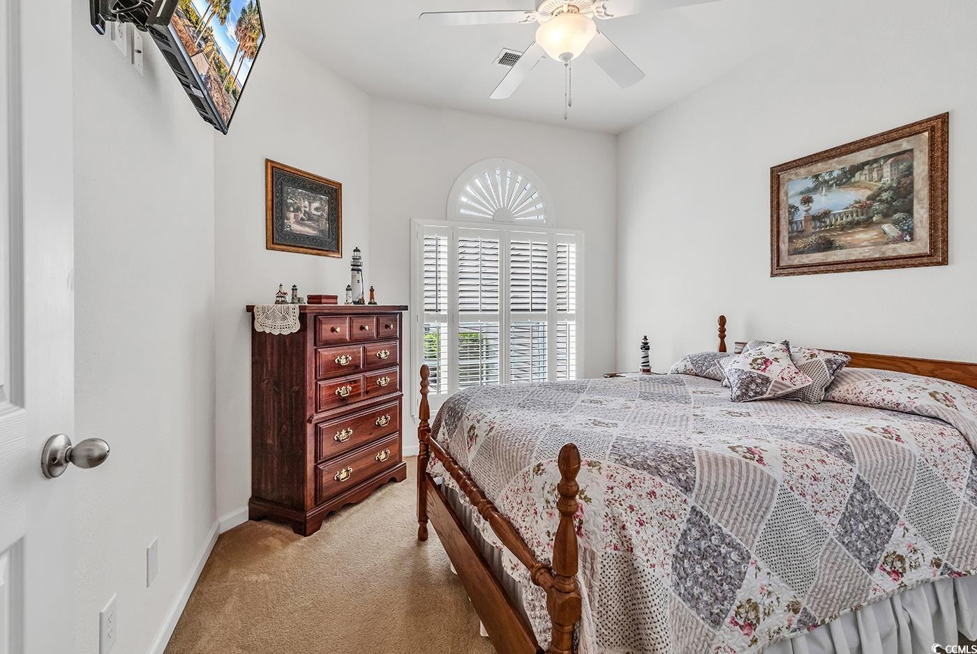 139 Chenoa Dr. Unit: 9 B