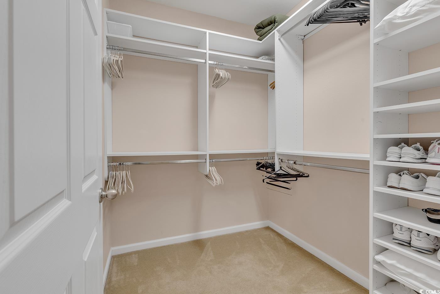 139 Chenoa Dr. Unit: 9 B