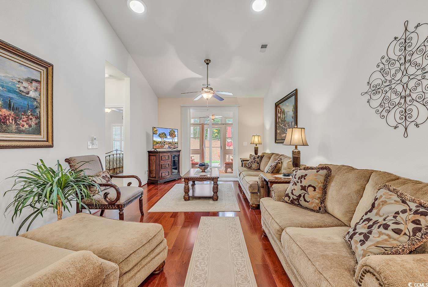 139 Chenoa Dr. Unit: 9 B