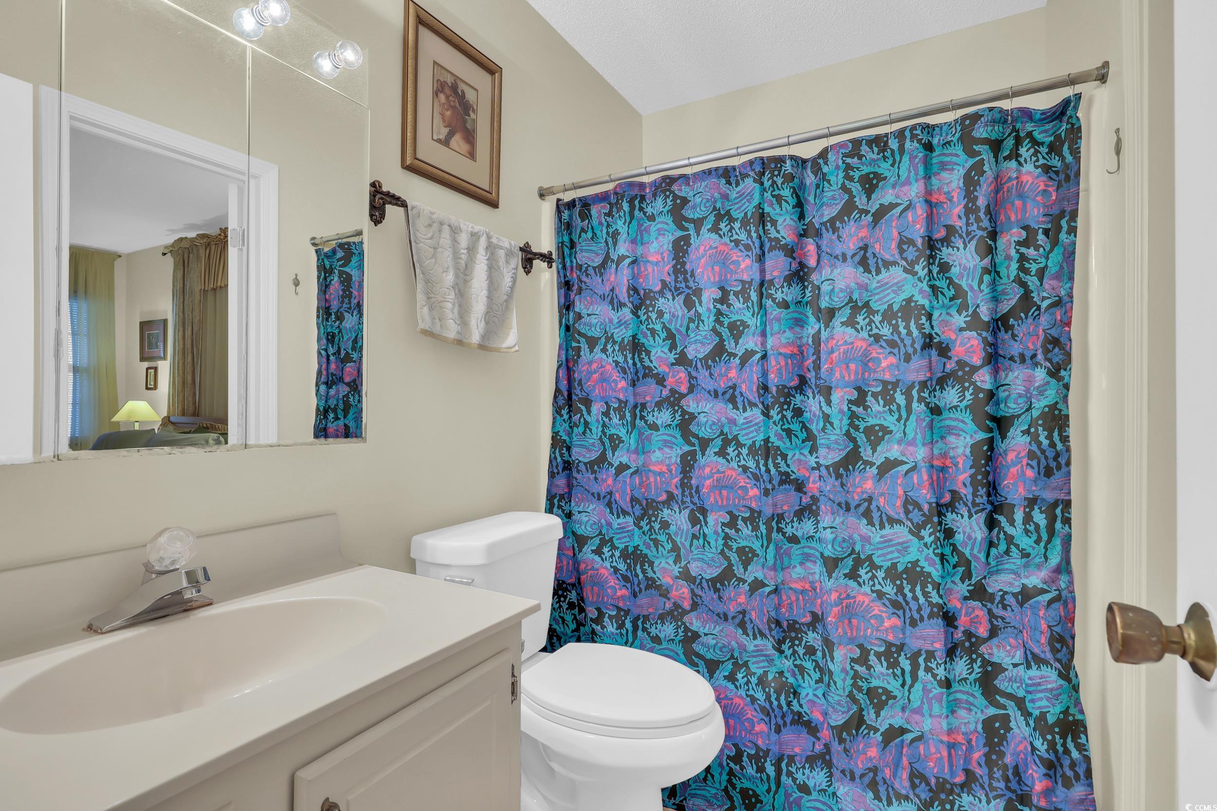 210 28th Ave. S Unit: 5