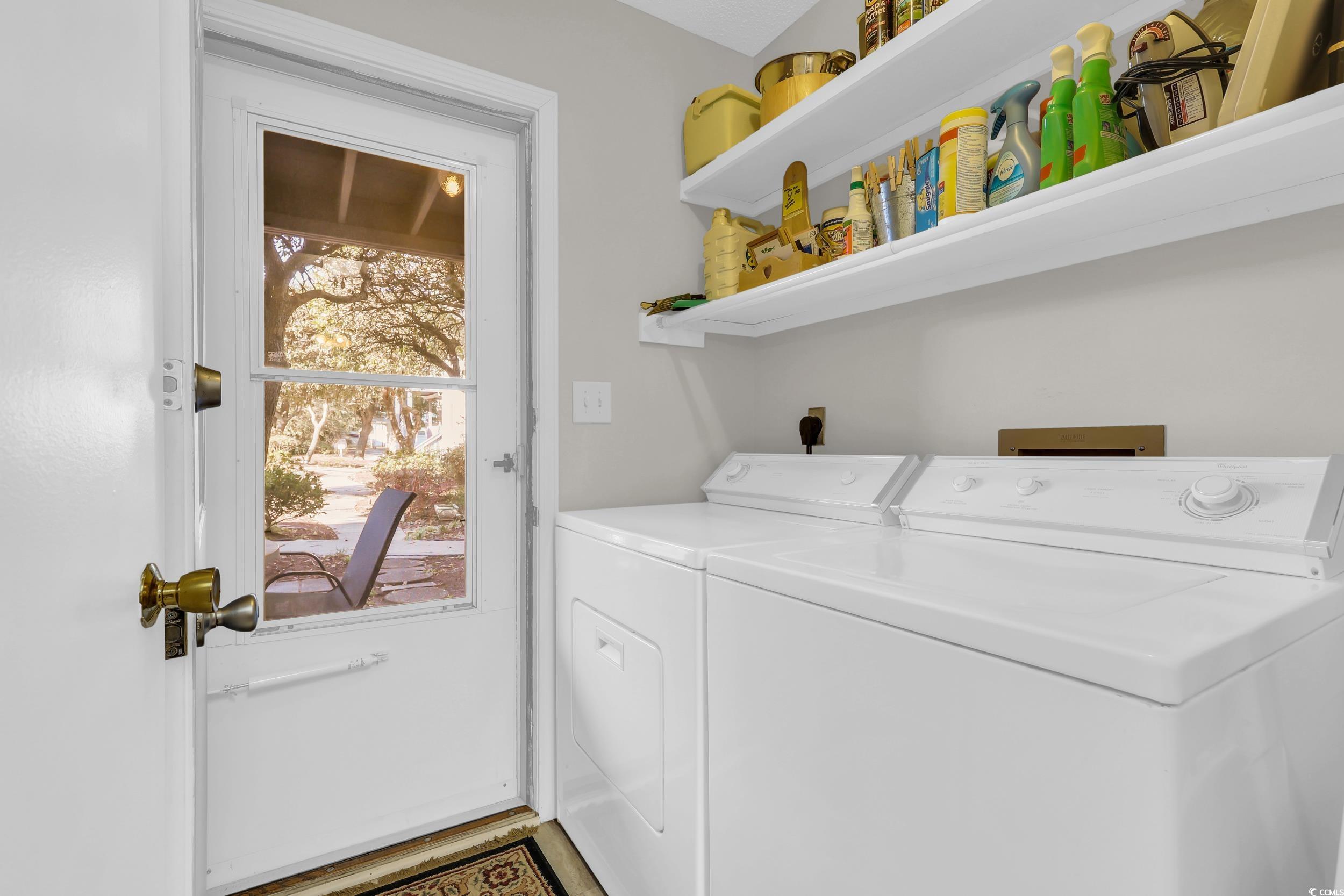 210 28th Ave. S Unit: 5