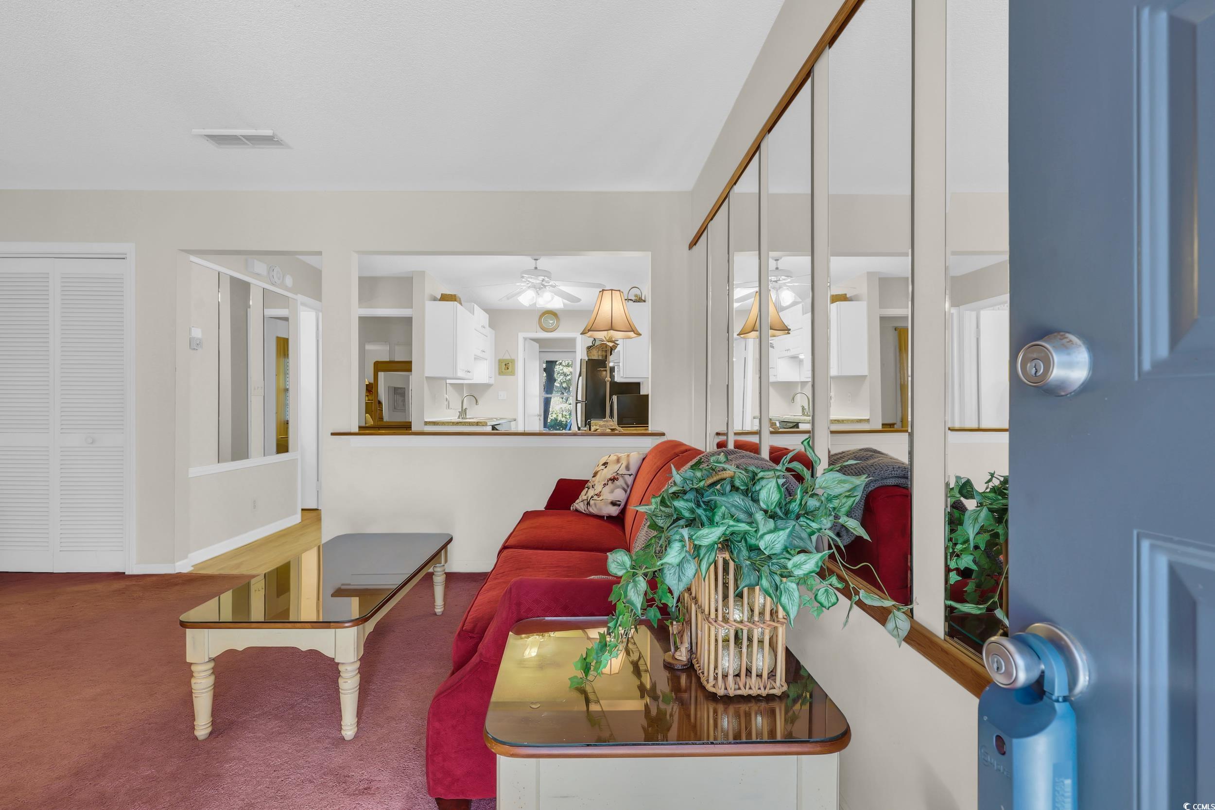 210 28th Ave. S Unit: 5