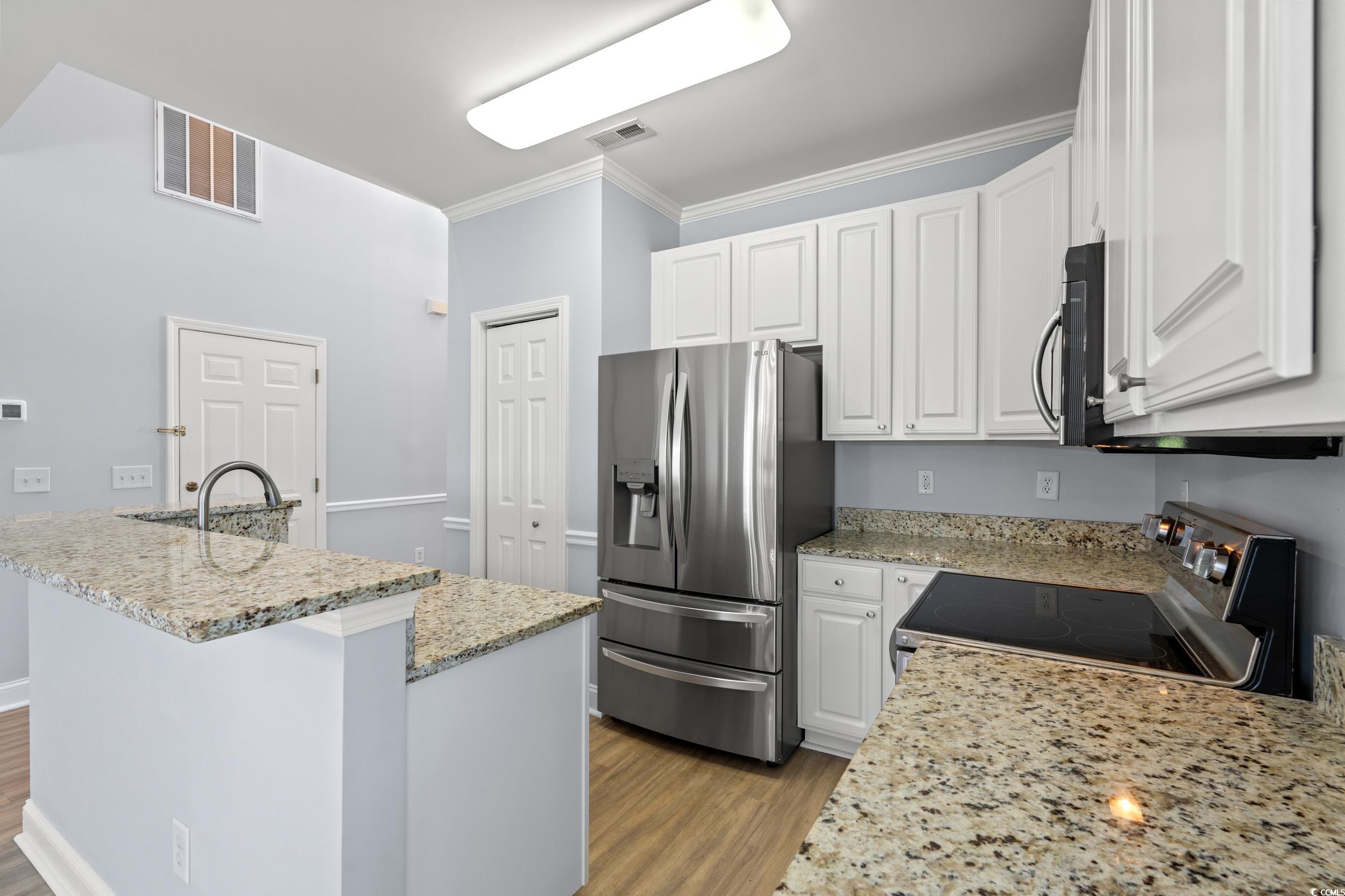 718 Botany Loop Unit: 718