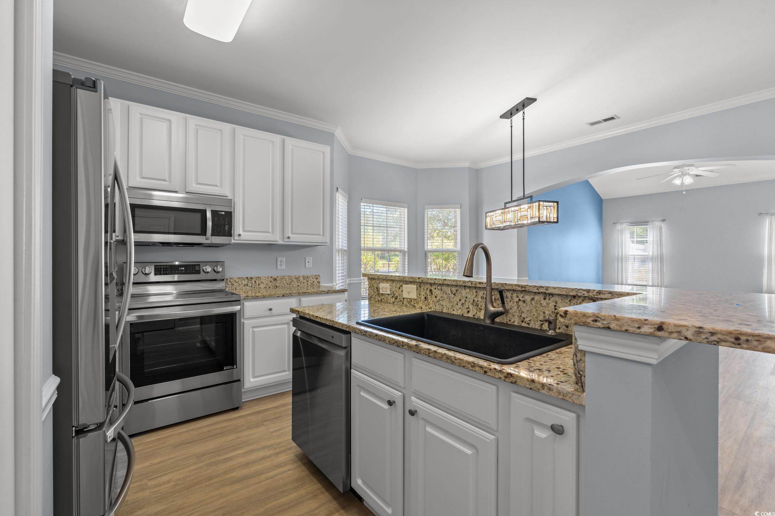 718 Botany Loop Unit: 718