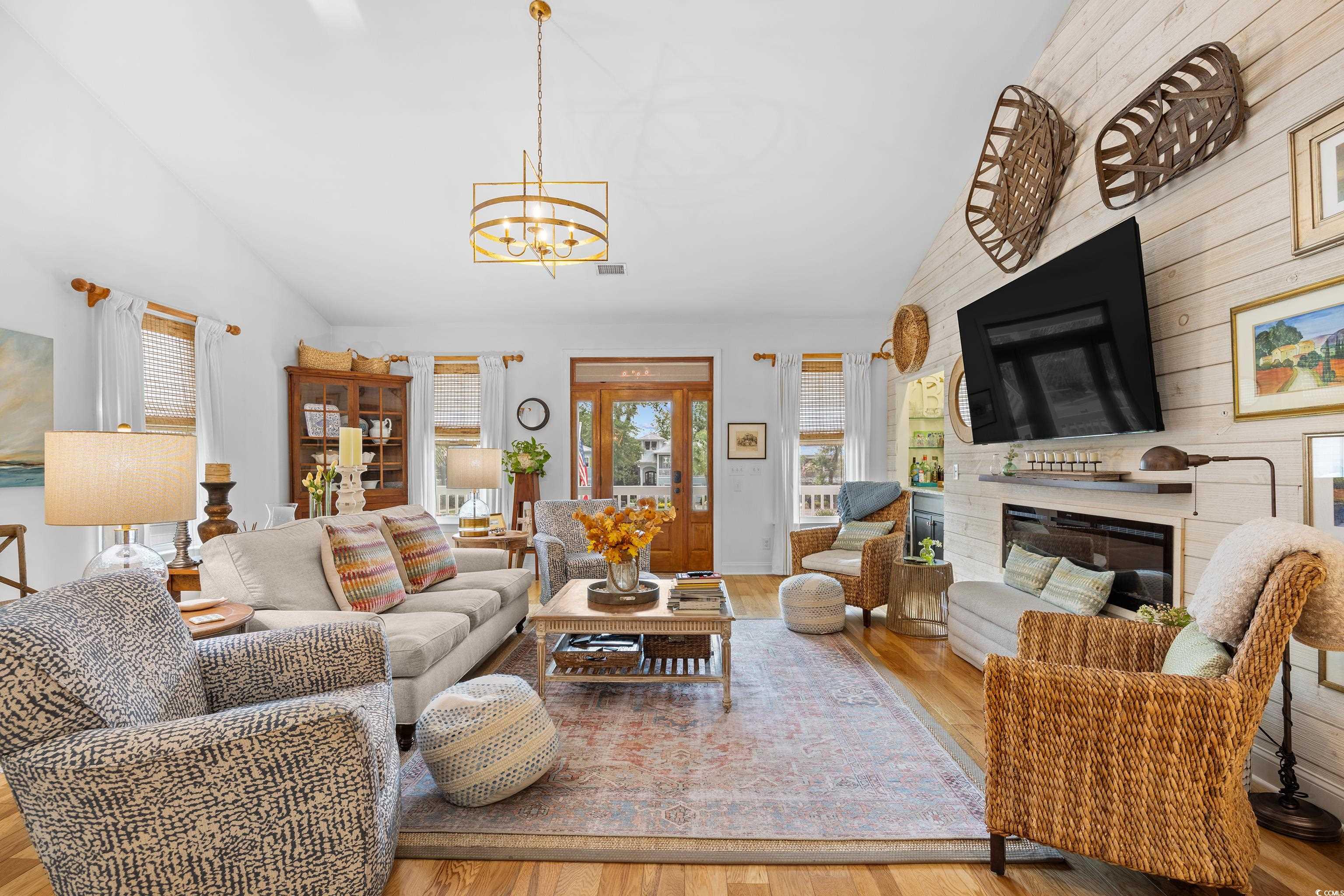 48 Cottage Dr.