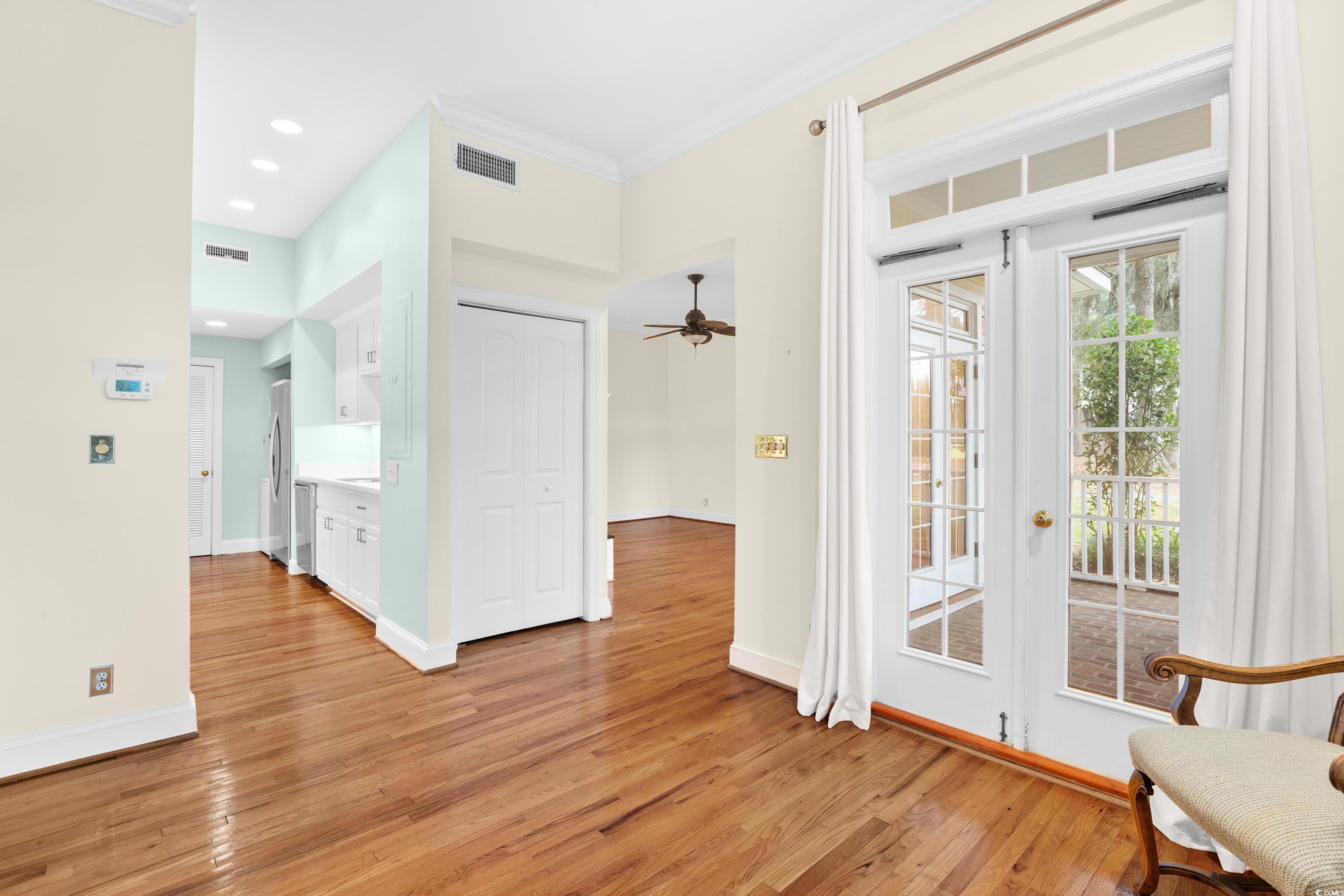 1970 Governors Landing Rd. Unit: 113