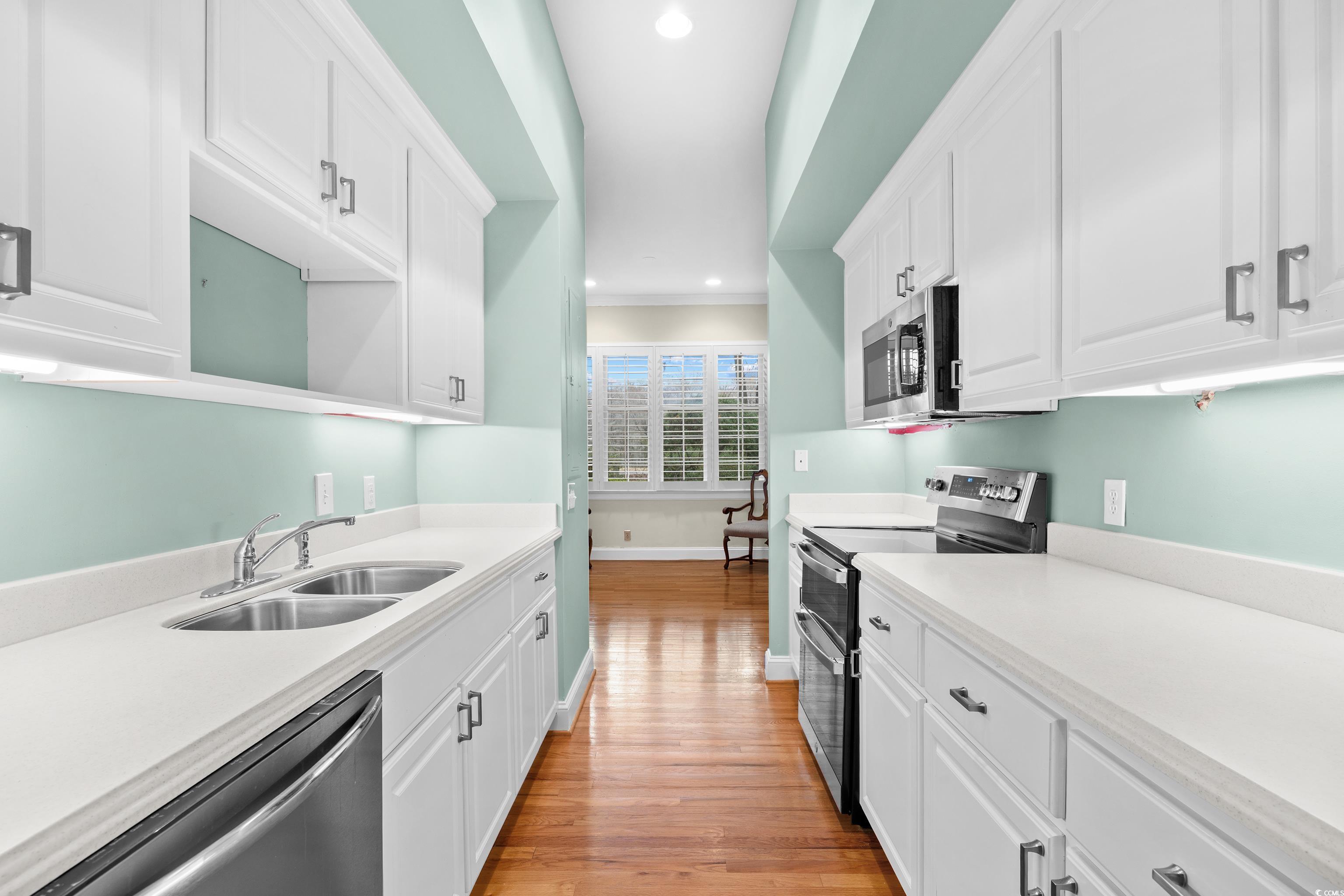 1970 Governors Landing Rd. Unit: 113