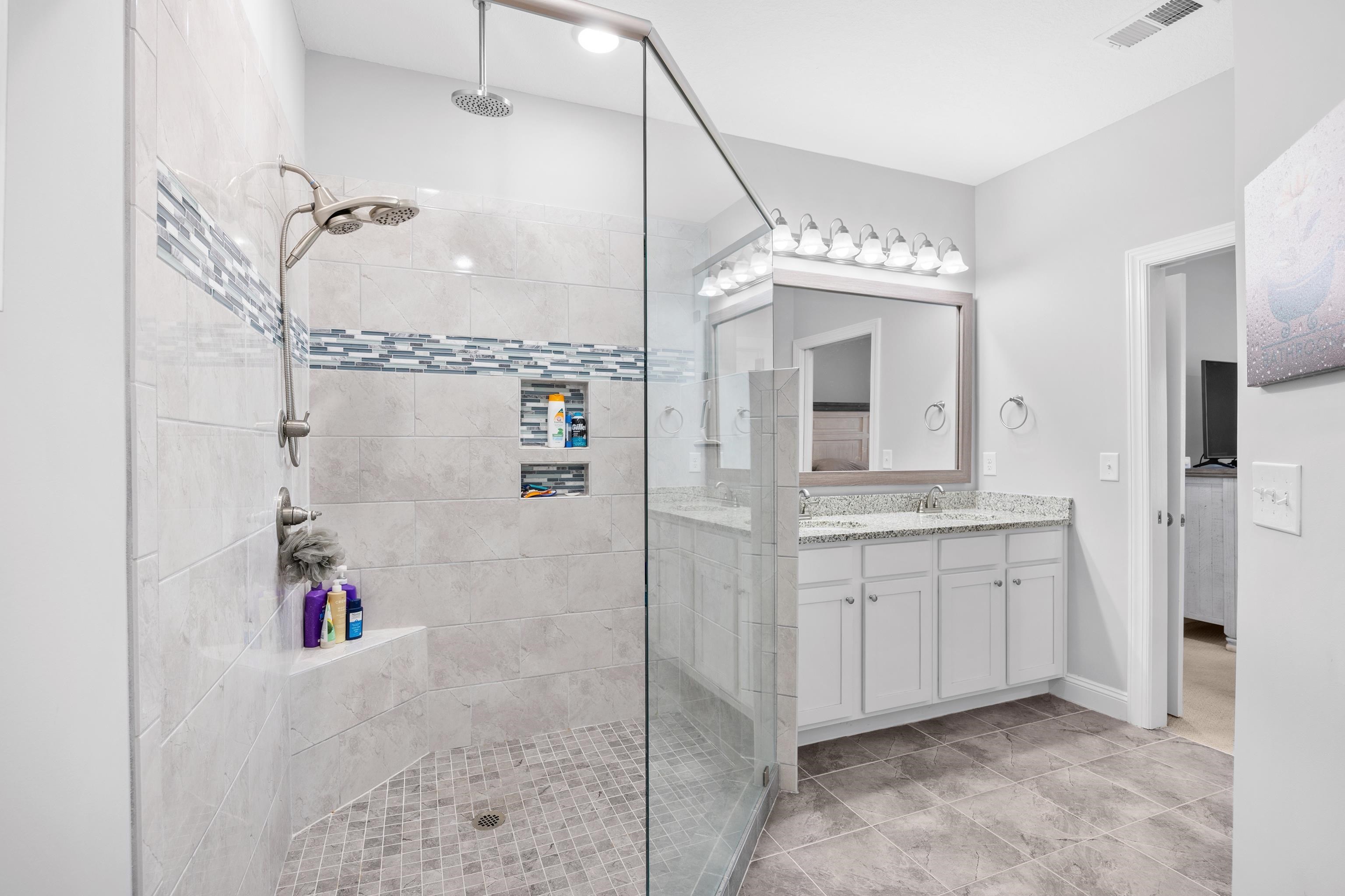 924 Jackline Place Unit: 202