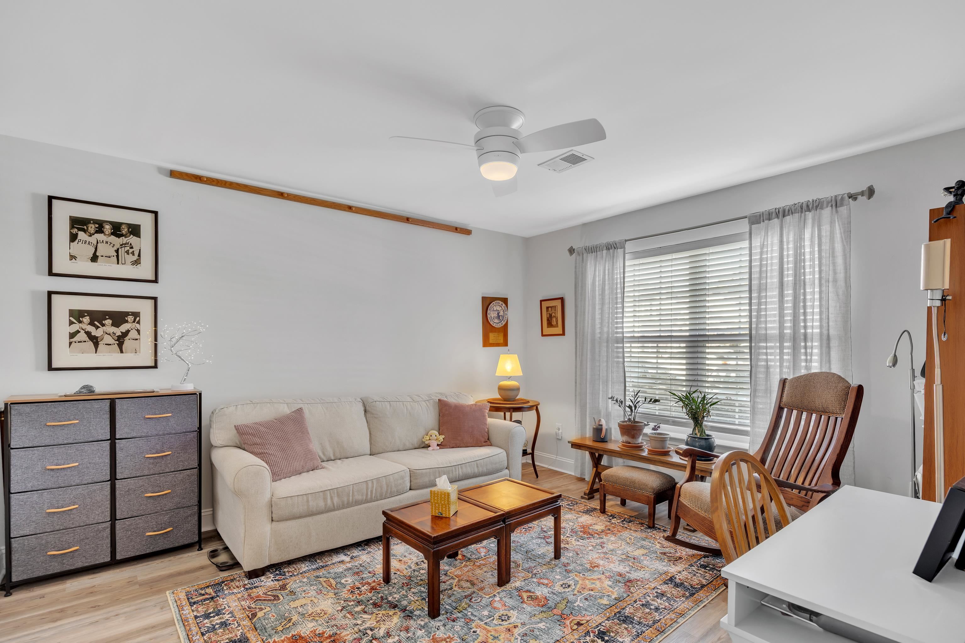 3557 Chestnut Dr. Unit: 3557