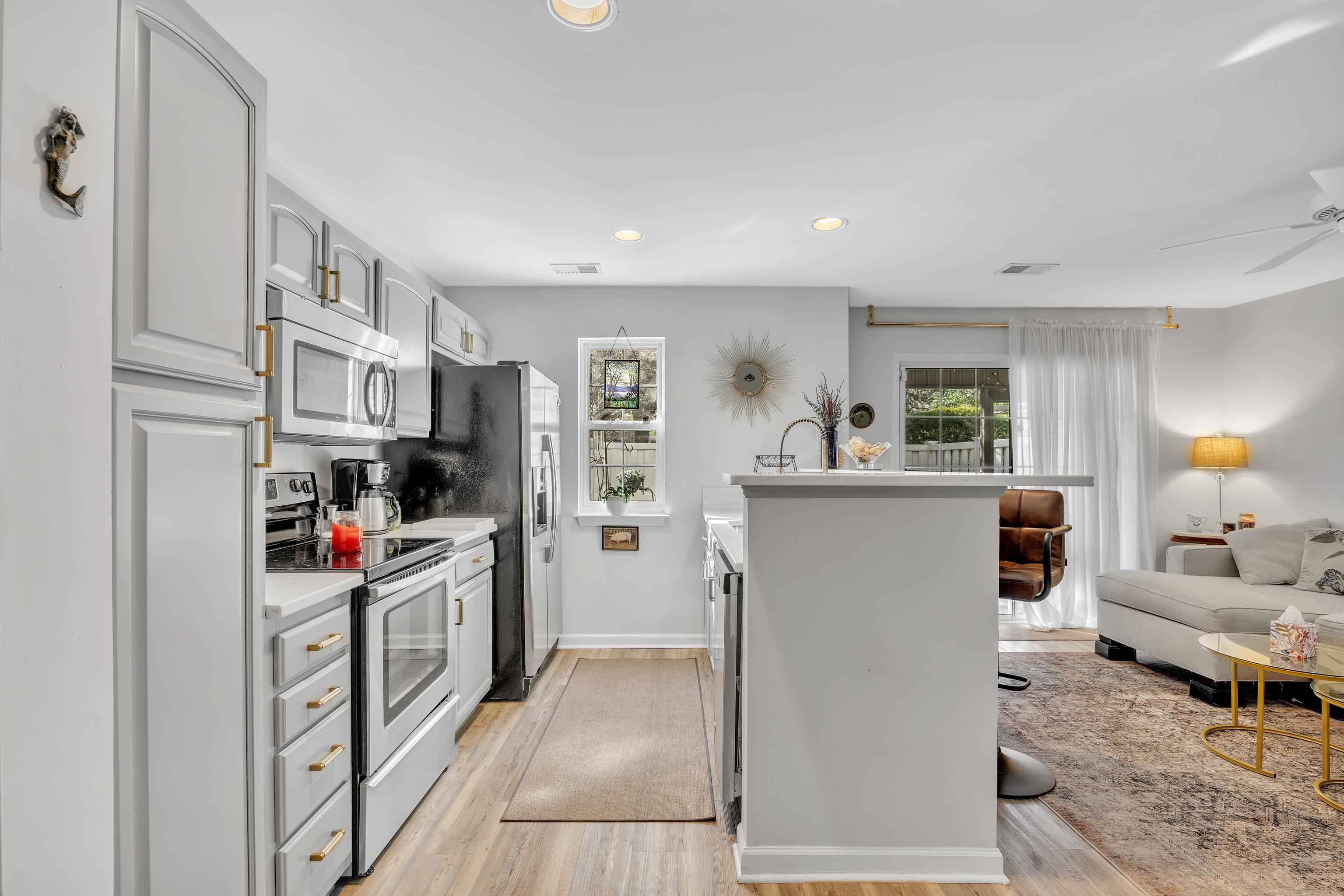 3557 Chestnut Dr. Unit: 3557