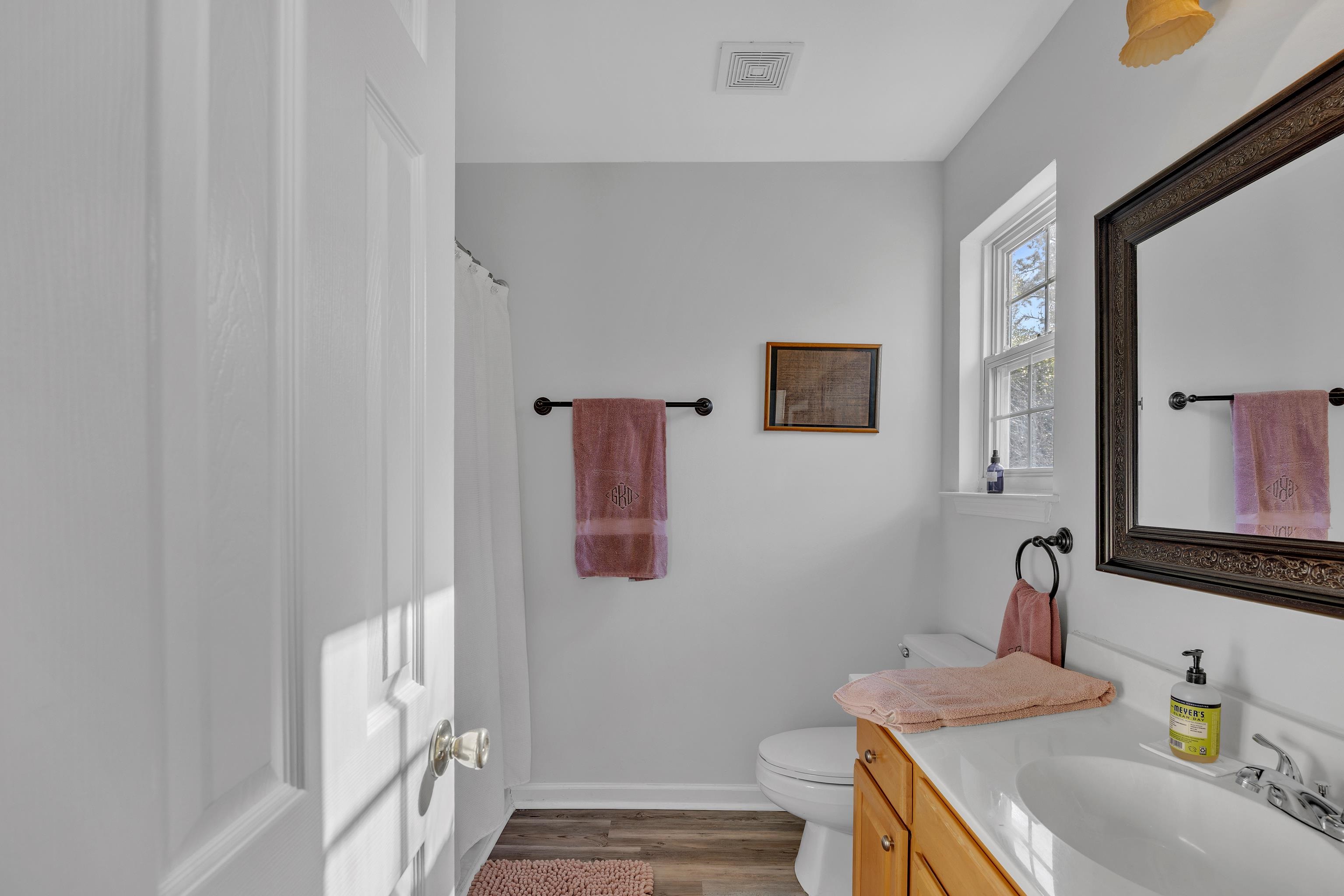 3557 Chestnut Dr. Unit: 3557