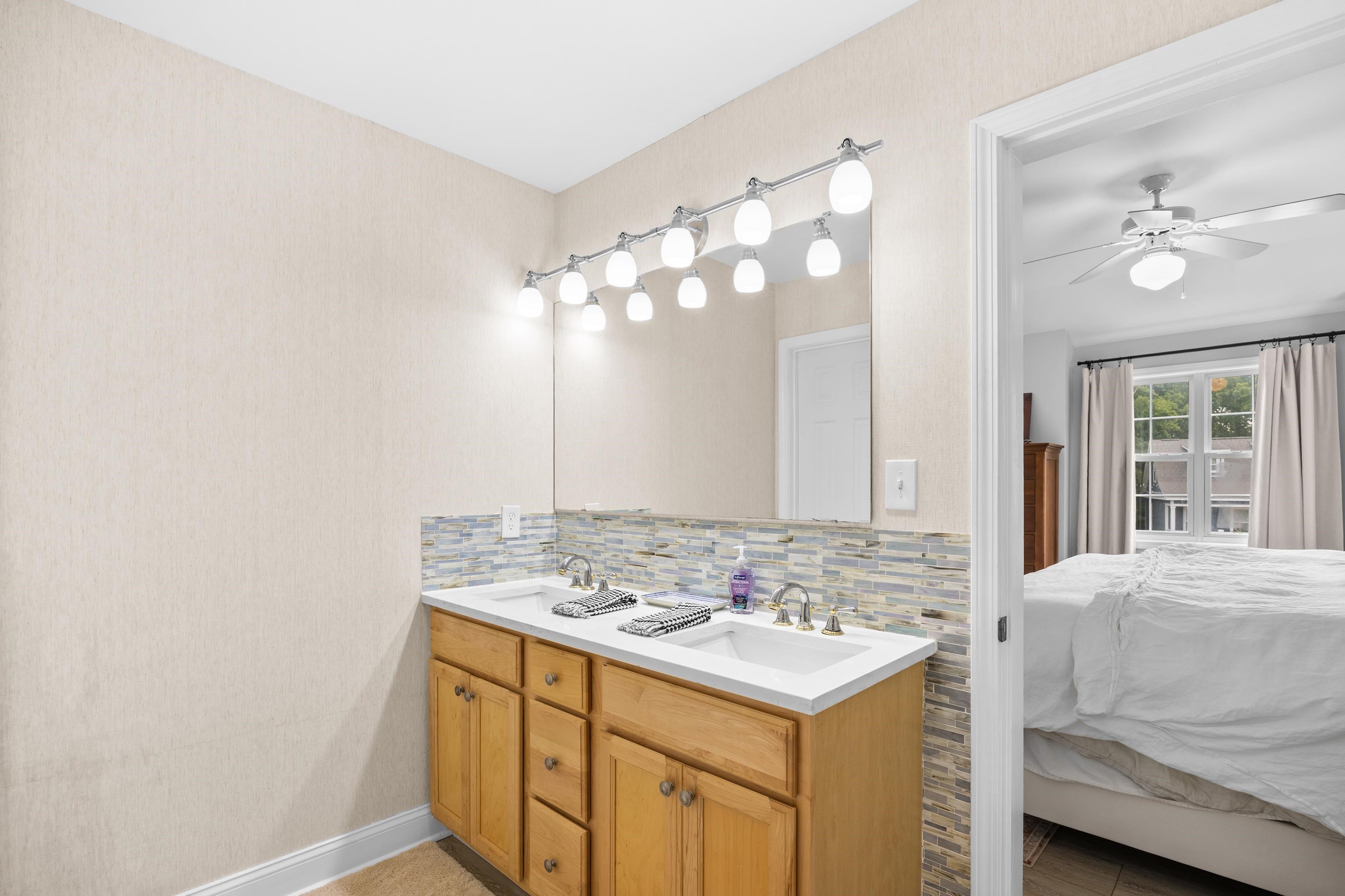 38 Mandarin Ct.