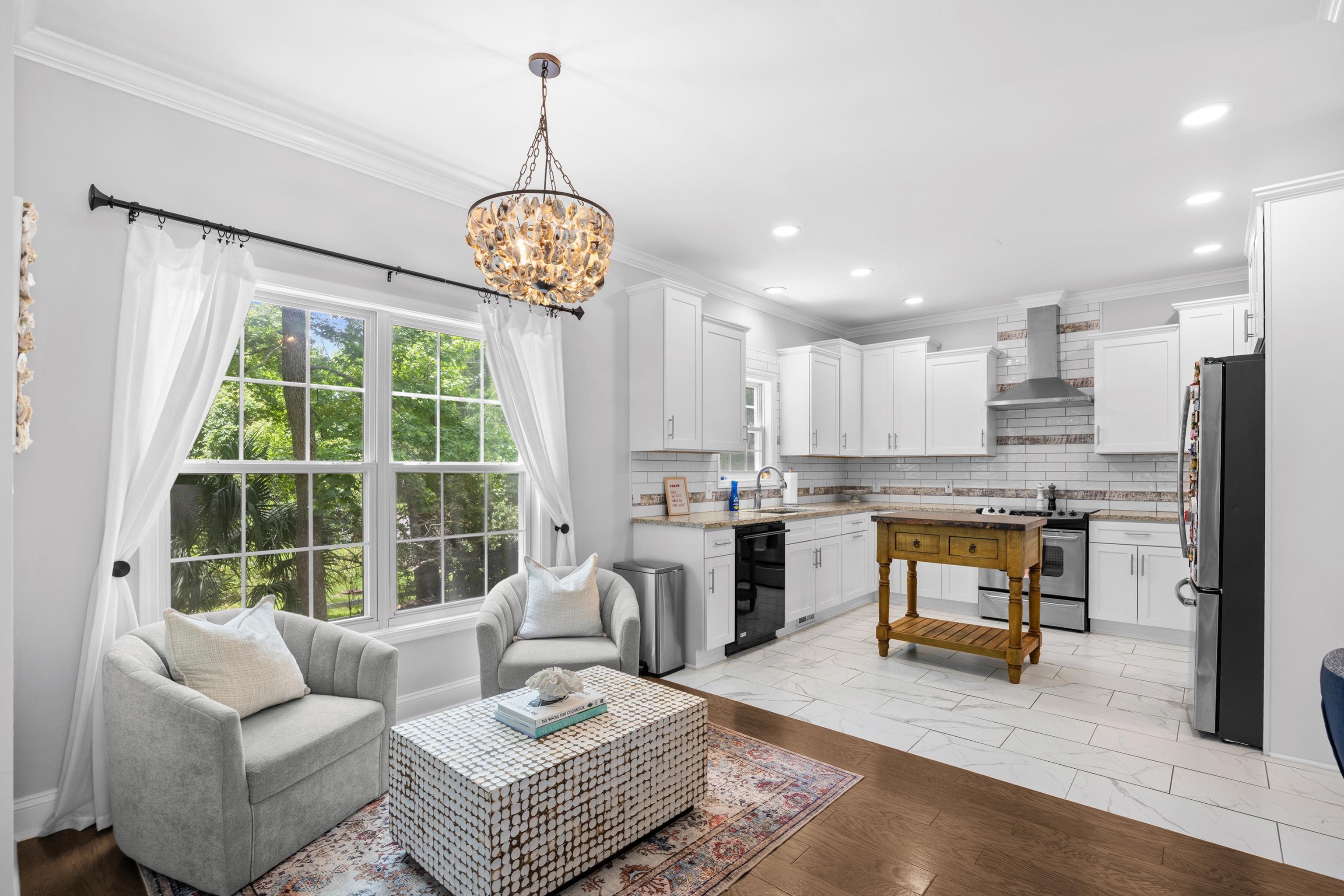 38 Mandarin Ct.