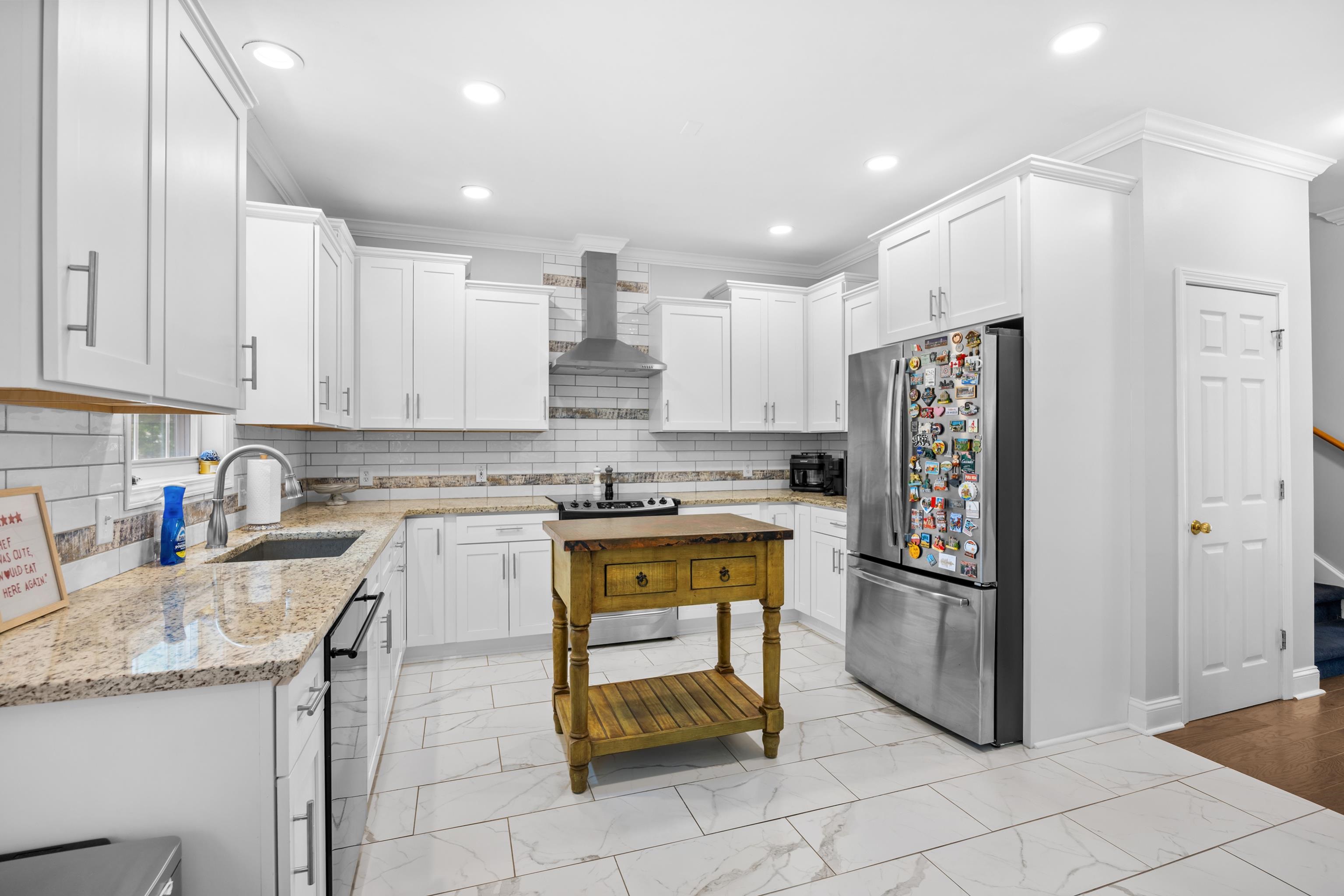 38 Mandarin Ct.