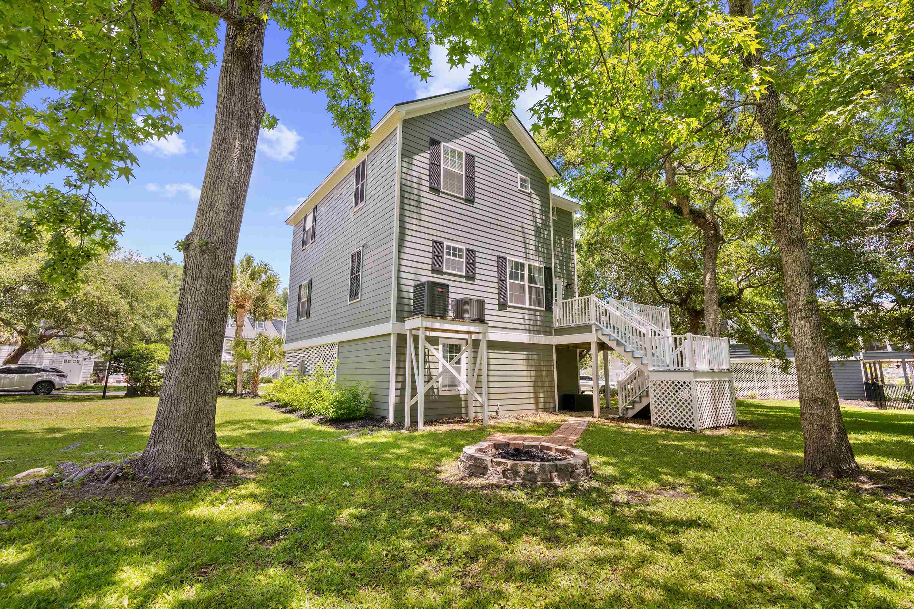 38 Mandarin Ct.