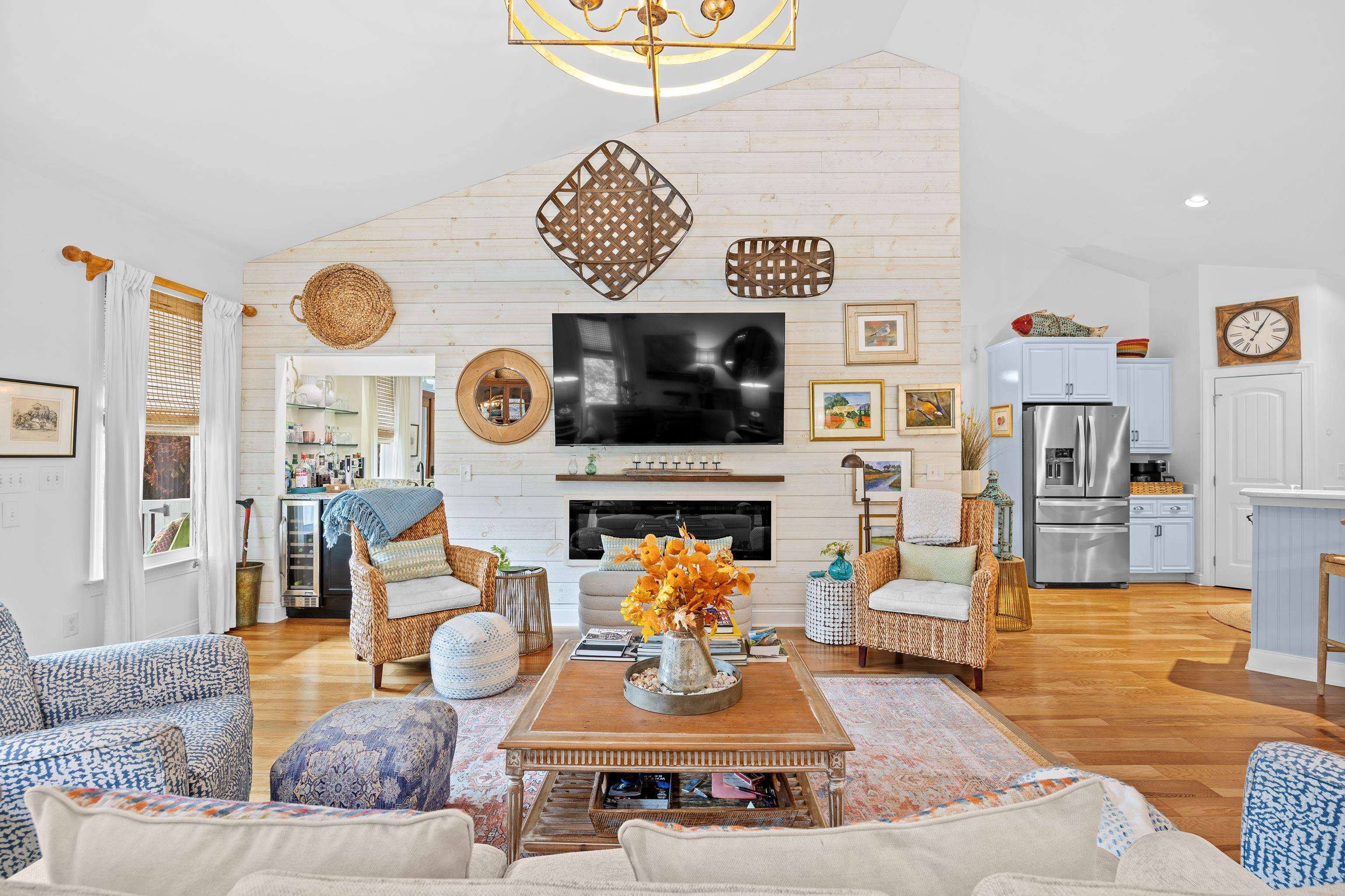 48 Cottage Dr.