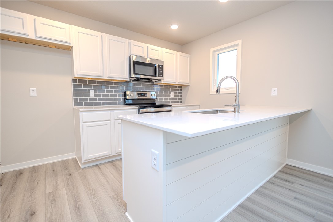 204 S Valley View Drive