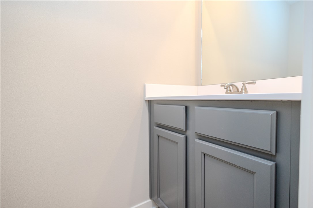 204 S Valley View Drive