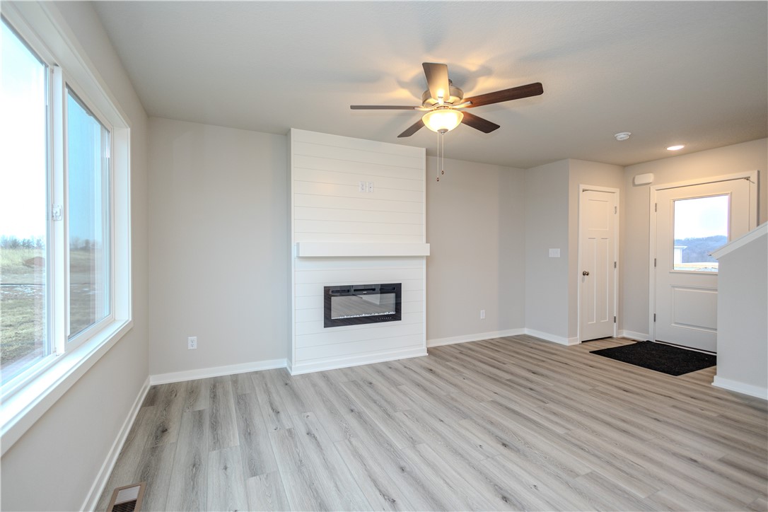 204 S Valley View Drive