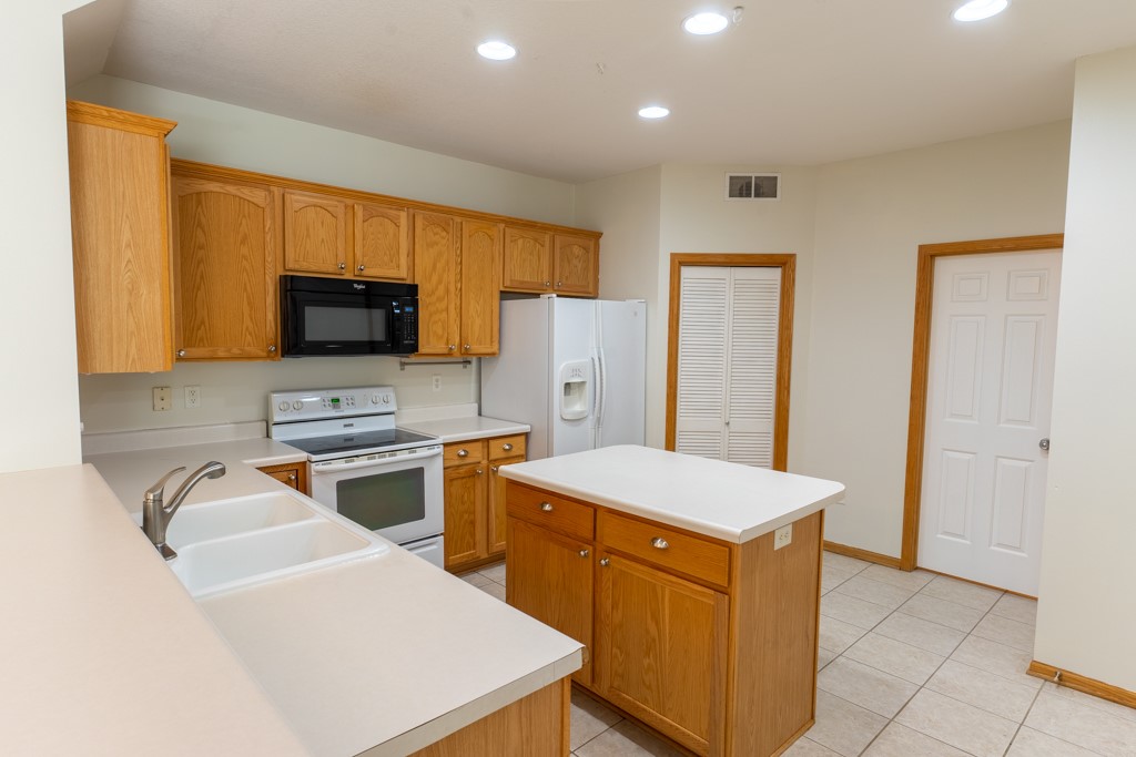 277 S 79th Street 506