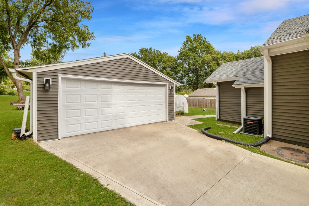 3264 E Clinton Avenue