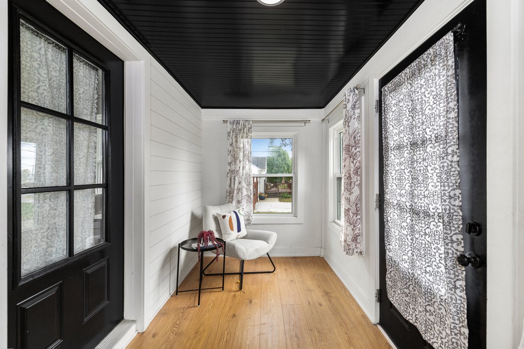 3264 E Clinton Avenue