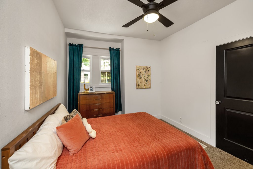 3264 E Clinton Avenue