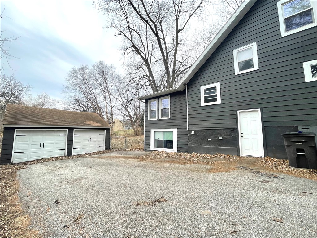636 Bell Avenue