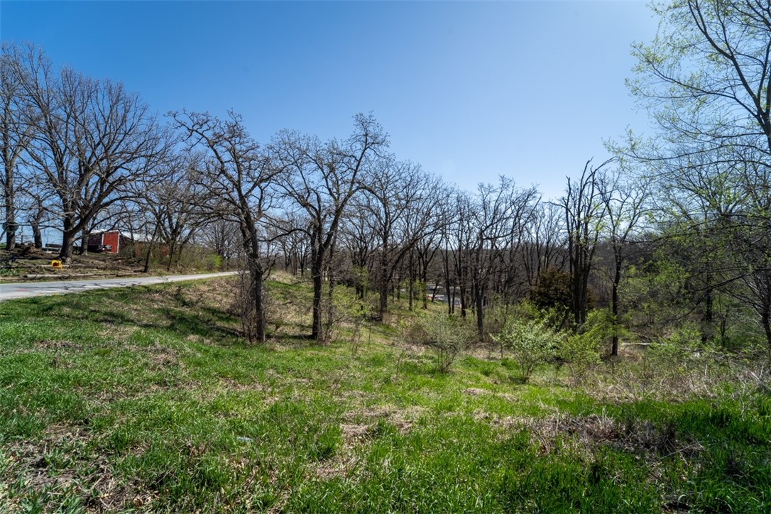 8127 Oak Ridge Drive
