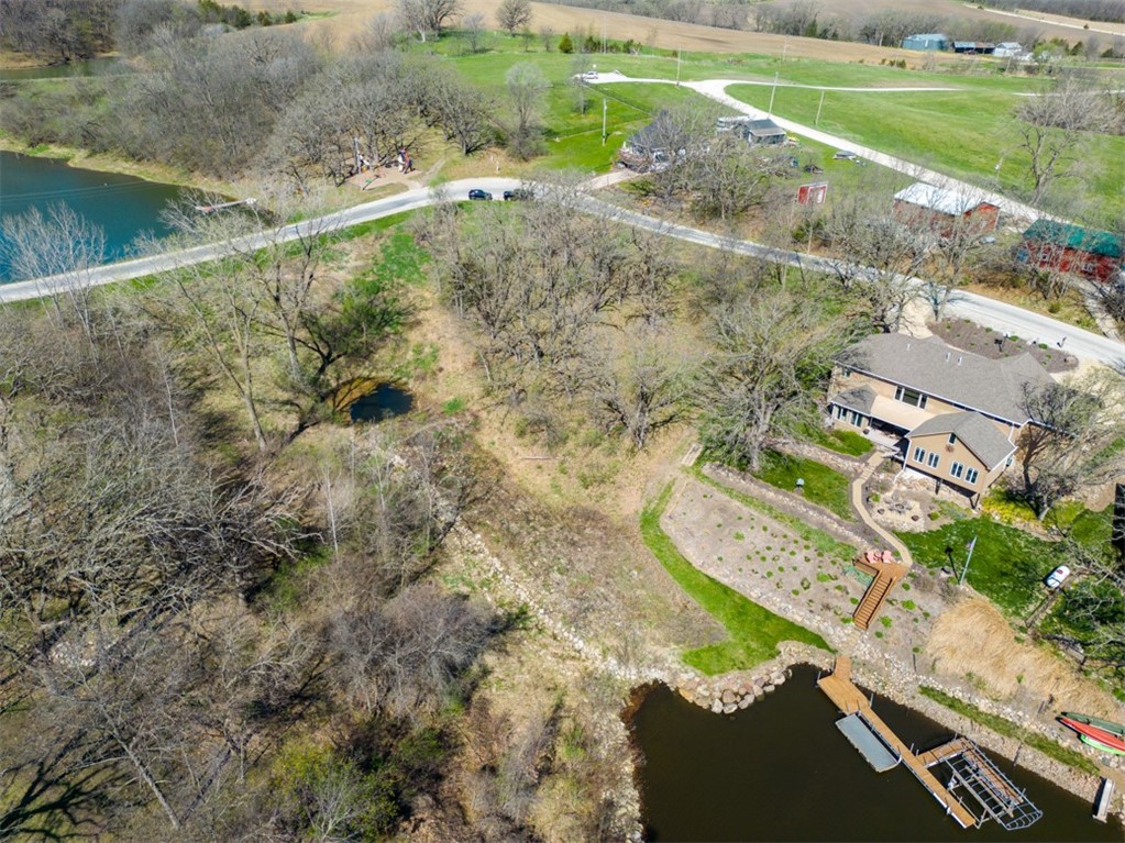8127 Oak Ridge Drive