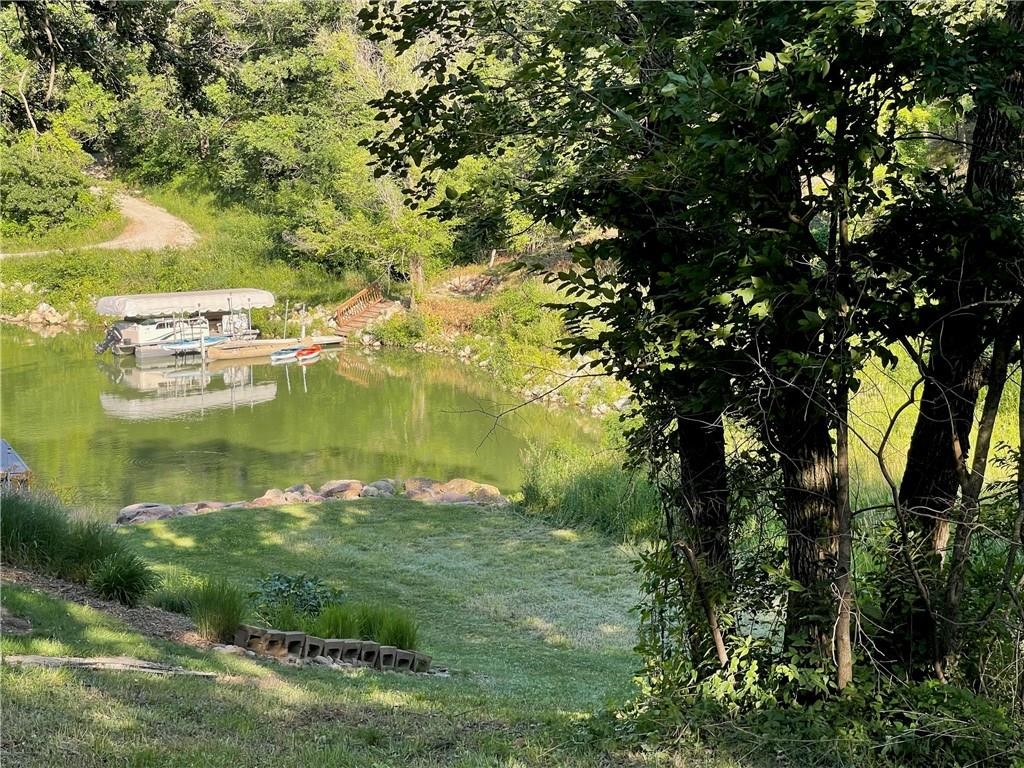 8127 Oak Ridge Drive