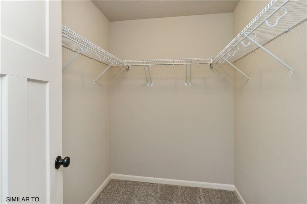 685 NW Prairie Rose Lane