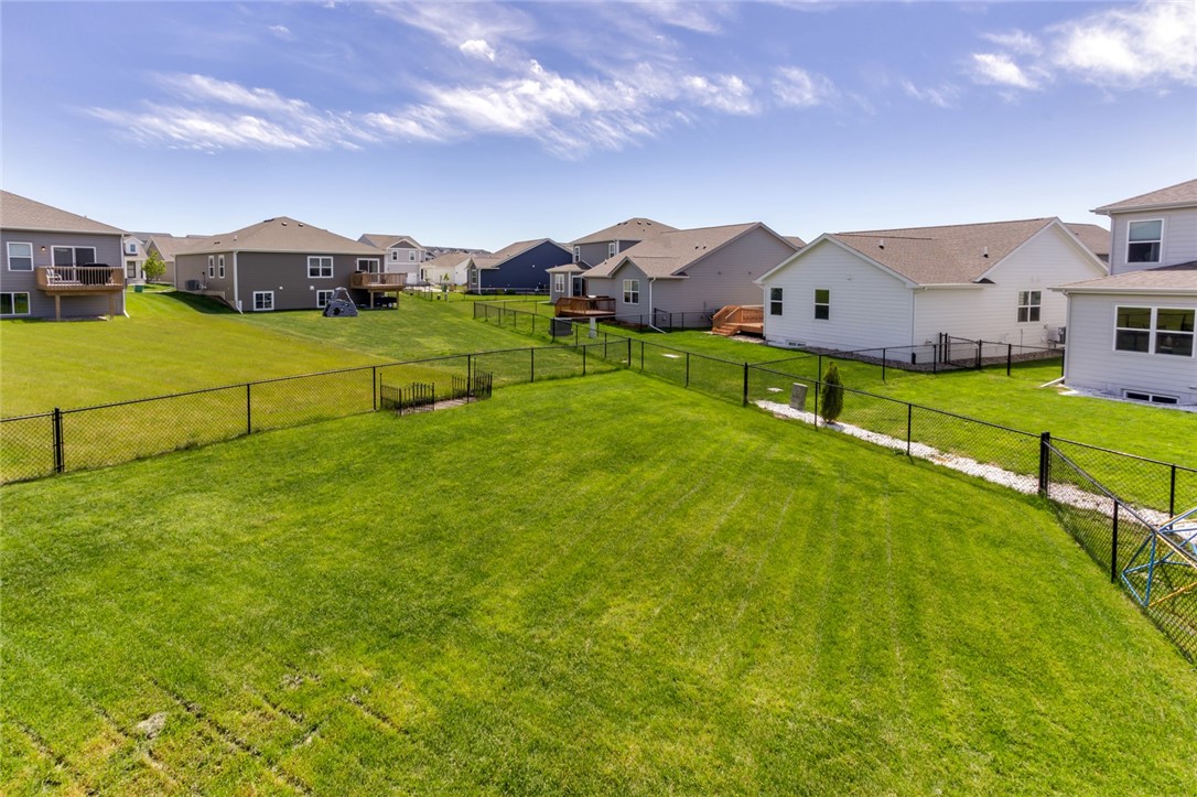 1104 NE Cypress Circle