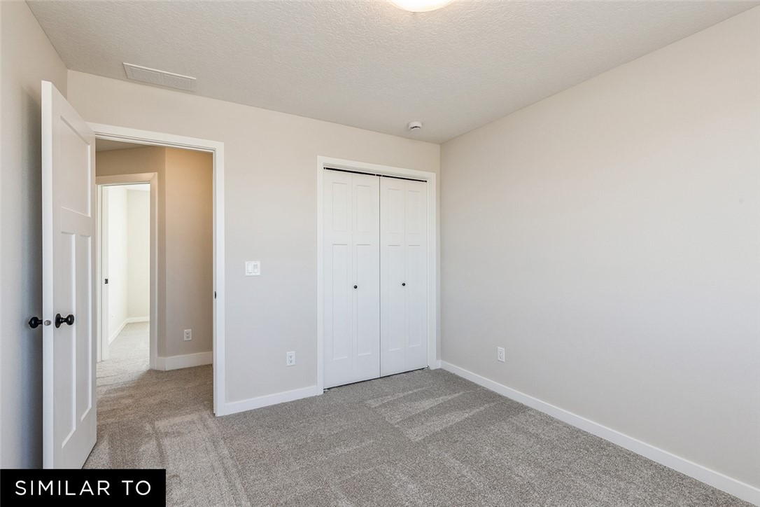 325 NW Rosemont Circle