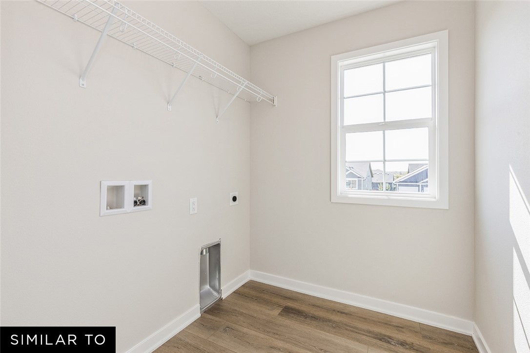 325 NW Rosemont Circle