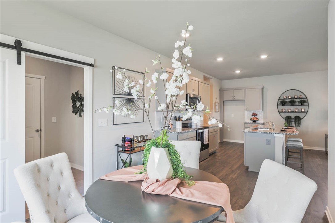 3008 NW Cedarwood Lane