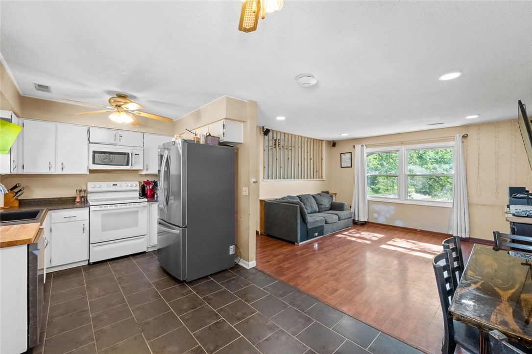 1010 Hunter Drive